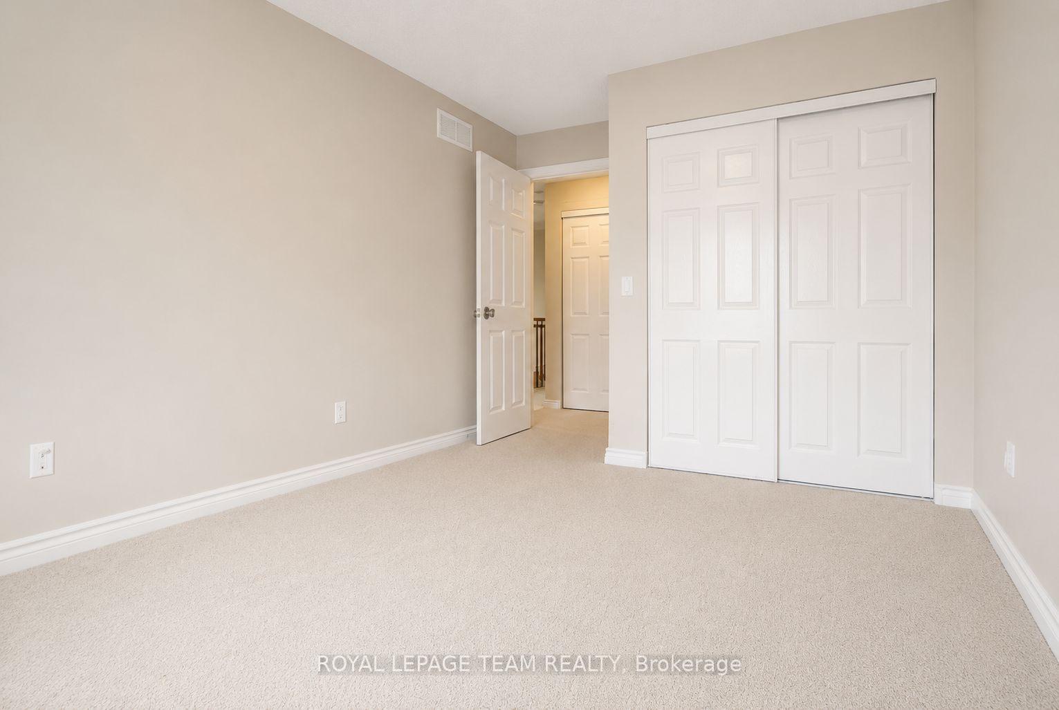 Photo 17 of 314 Glenbrae Avenue, Ottawa, Kanata - Morgan's Grant/South March — HOMEH