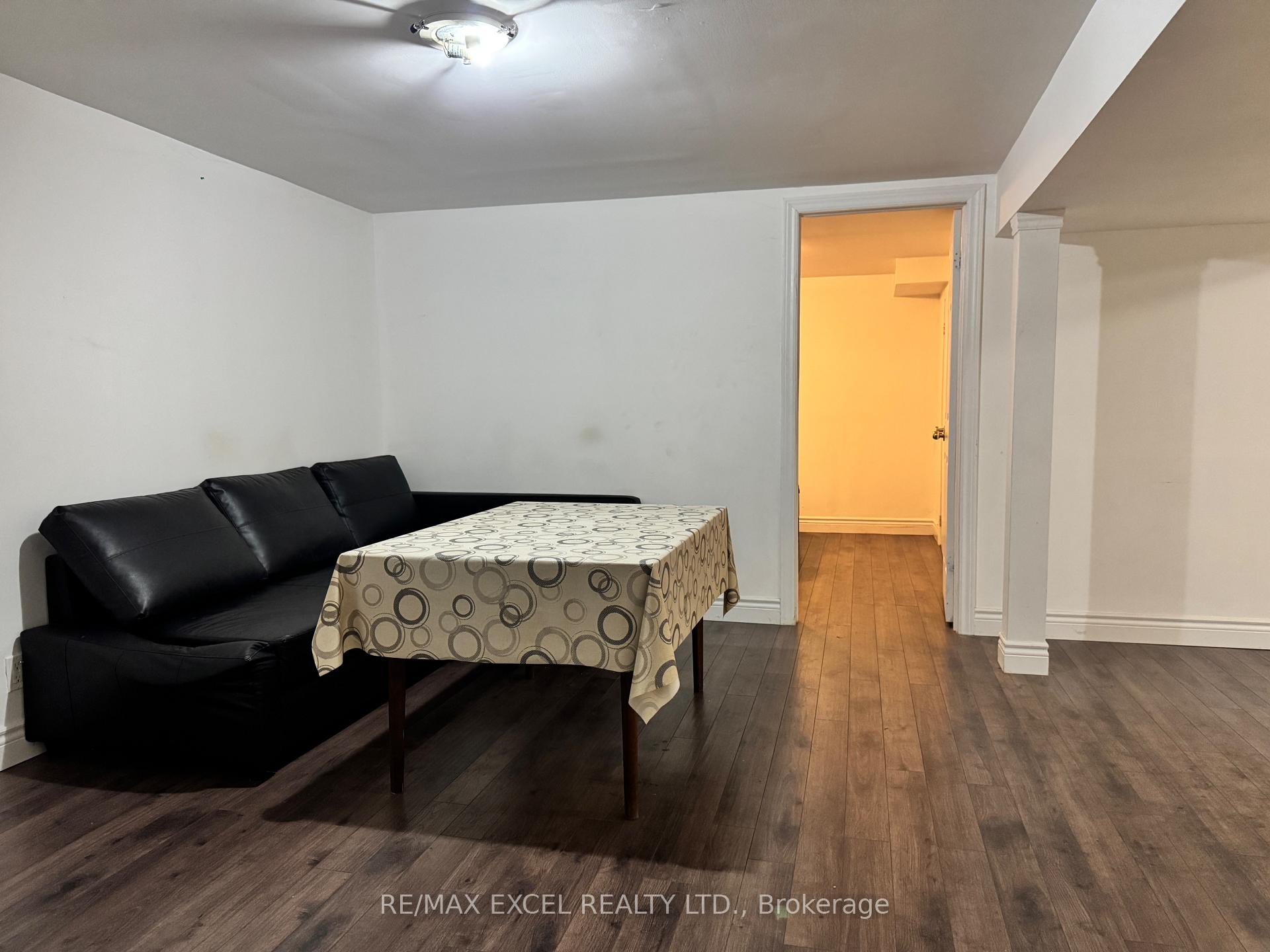 Photo 6 of 30 Marion Crescent, Markham, Raymerville — HOMEH