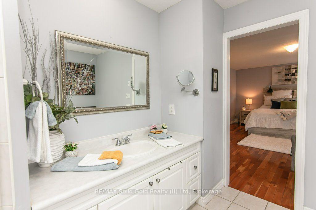 Photo 27 of 77 Lawrence Street, Wellesley — HOMEH