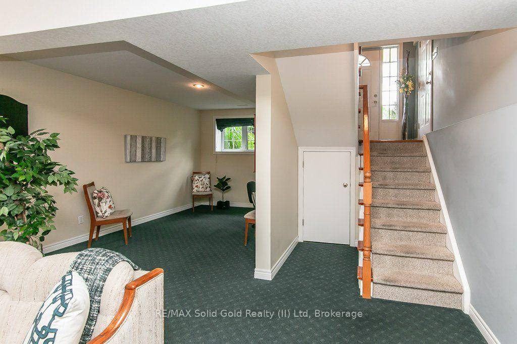 Photo 28 of 77 Lawrence Street, Wellesley — HOMEH
