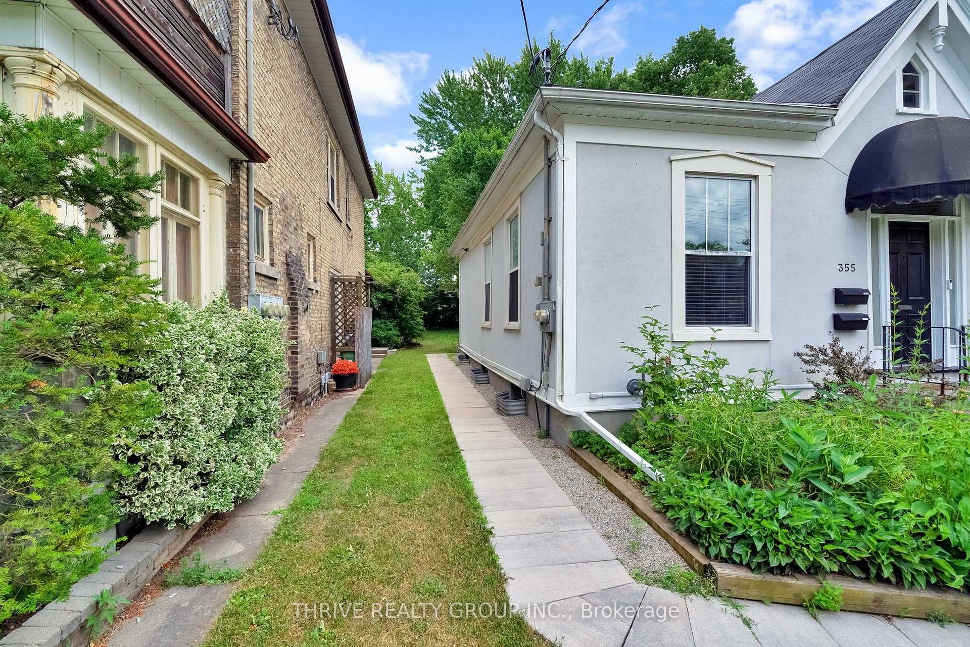 Photo 4 of 355 Central Avenue, London, East F — HOMEH