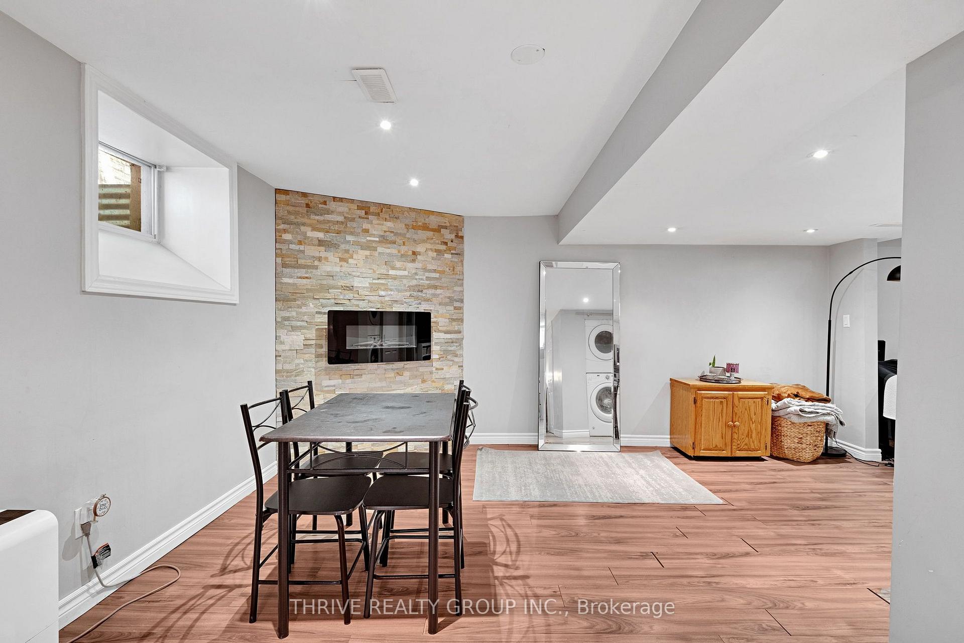 Photo 10 of 355 Central Avenue, London, East F — HOMEH