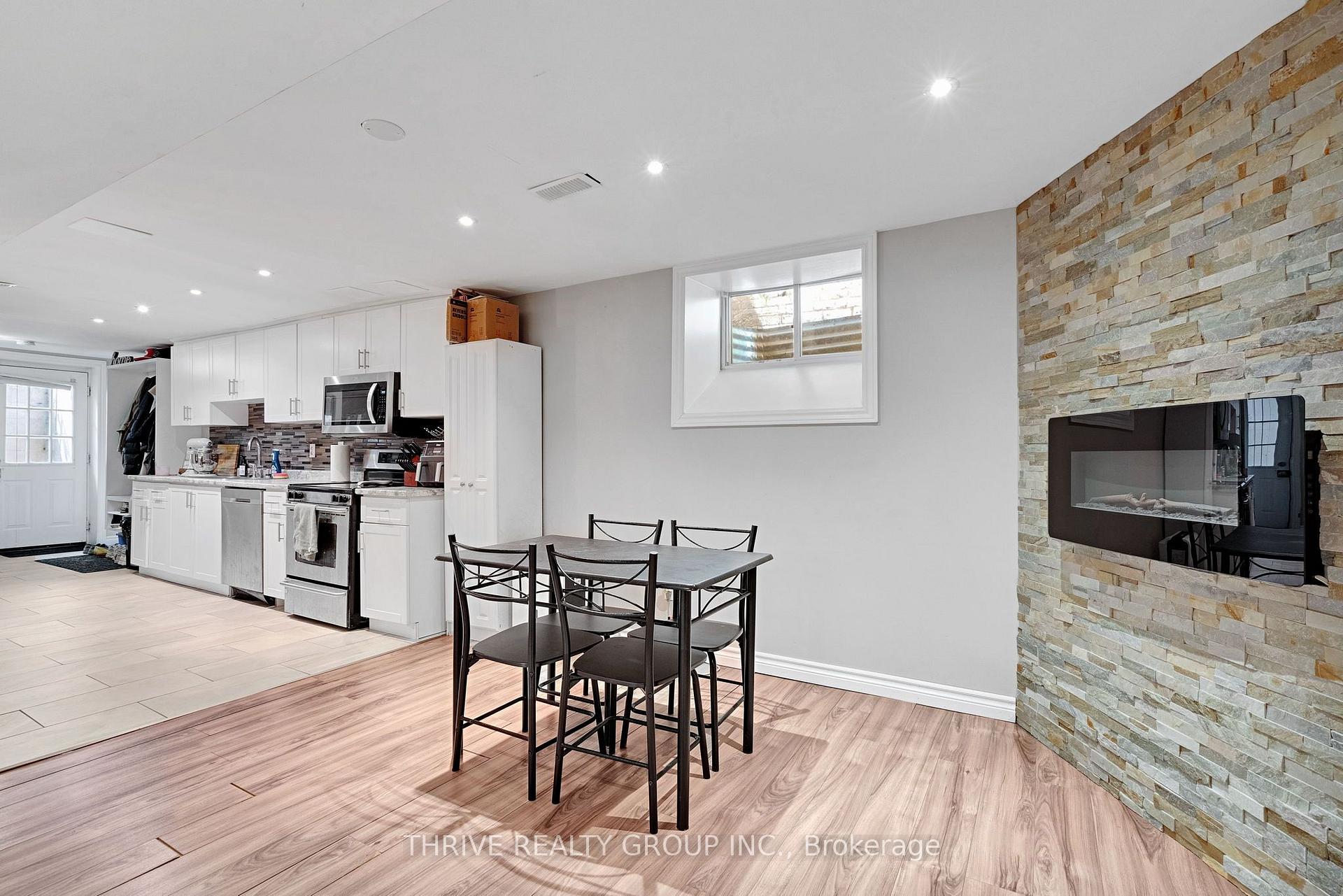 Photo 12 of 355 Central Avenue, London, East F — HOMEH