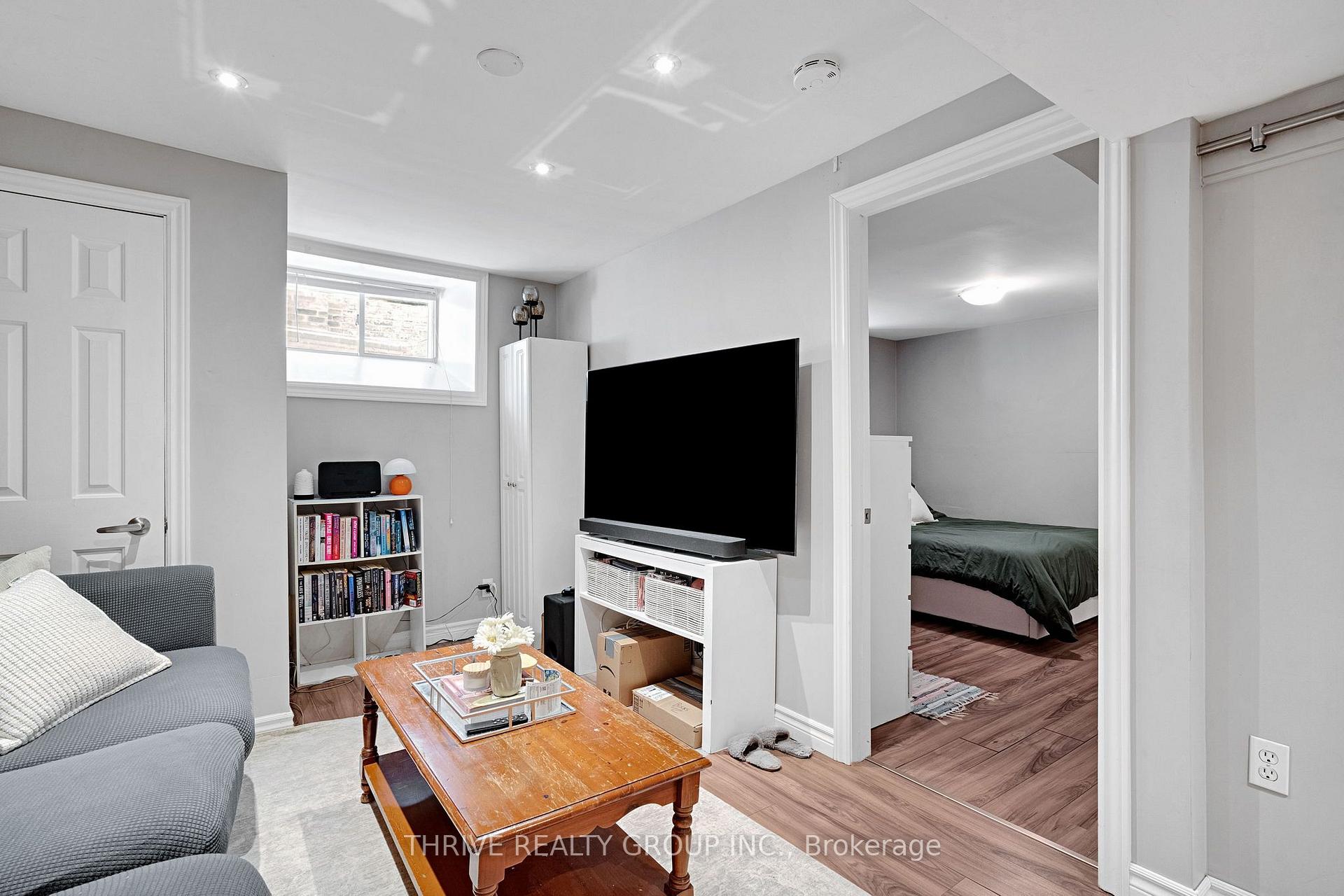 Photo 15 of 355 Central Avenue, London, East F — HOMEH