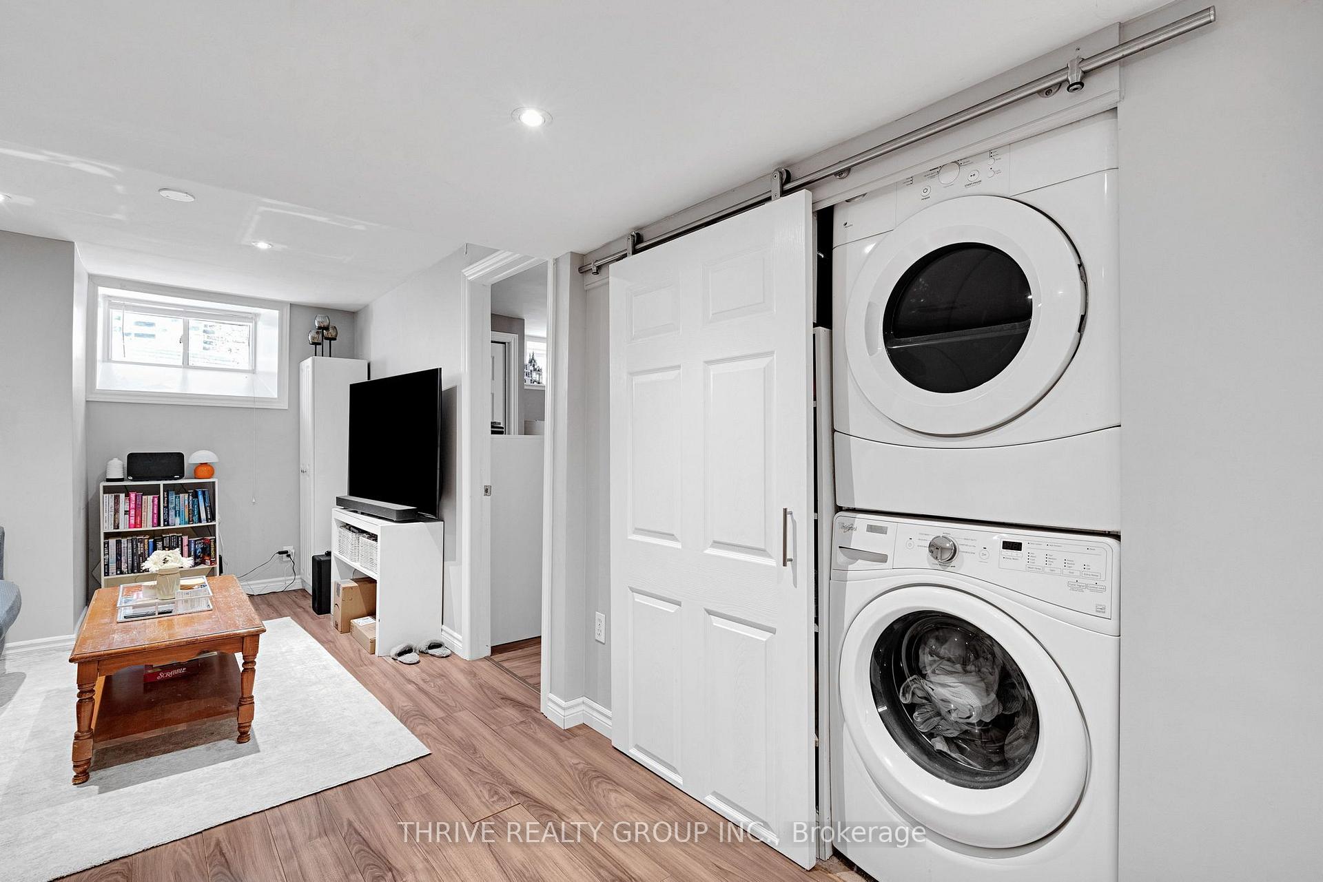 Photo 16 of 355 Central Avenue, London, East F — HOMEH