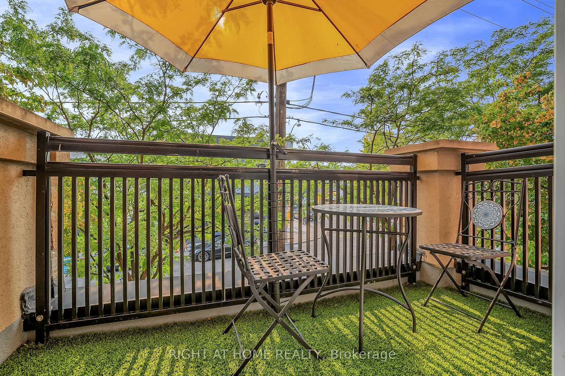 Photo 7 of Unit 104, 55 Halton Street, Toronto, Trinity-Bellwoods — HOMEH