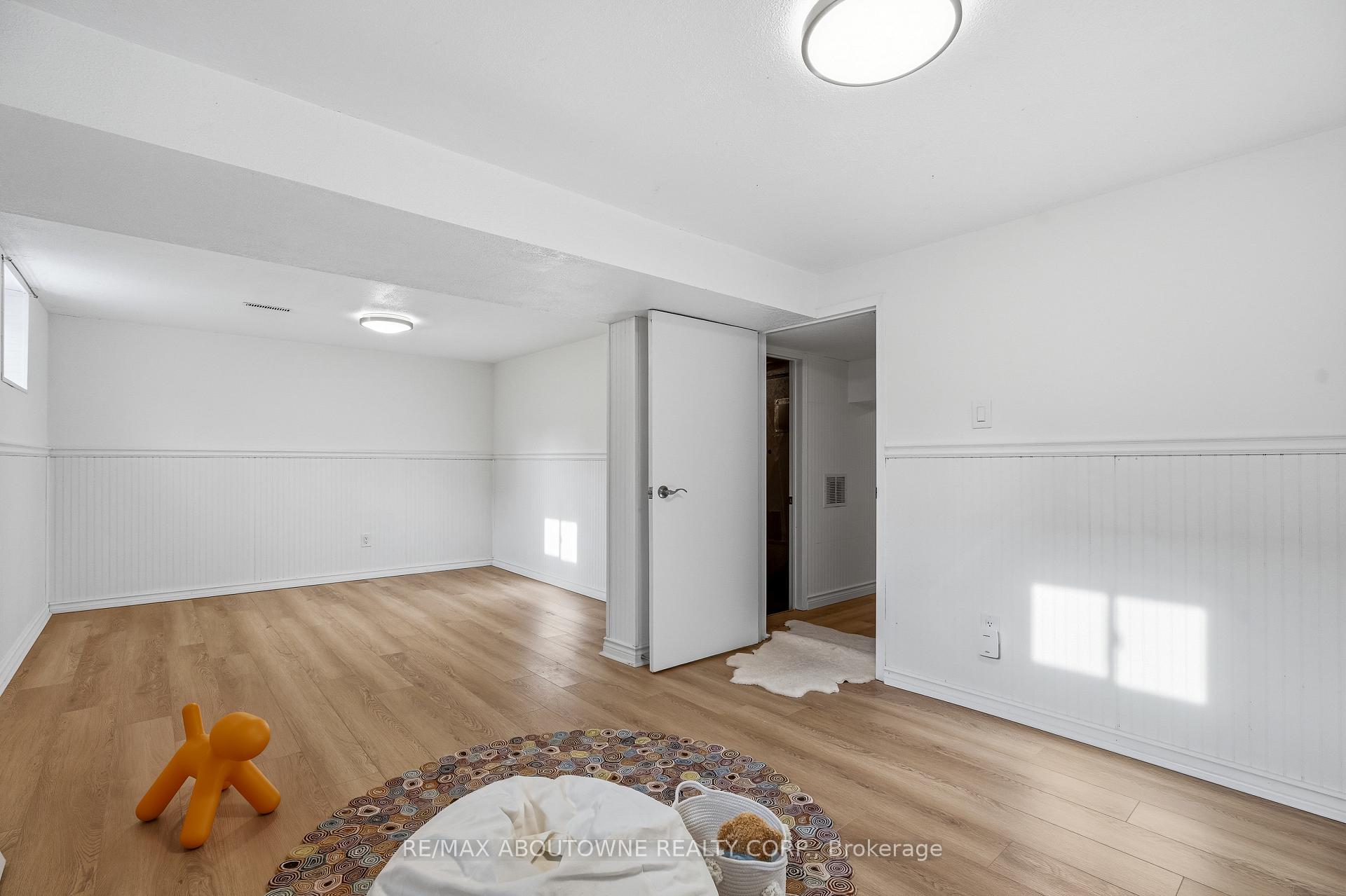 Photo 29 of 106 Beland Avenue N, Hamilton, McQuesten — HOMEH