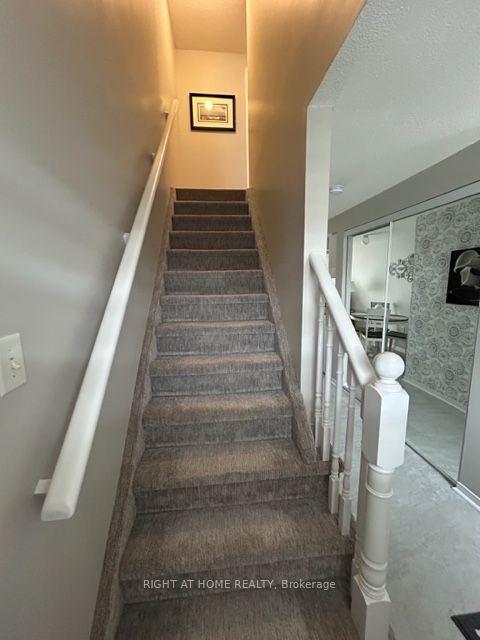 Photo 9 of 22 Lion's Gate Boulevard, Barrie, Little Lake — HOMEH