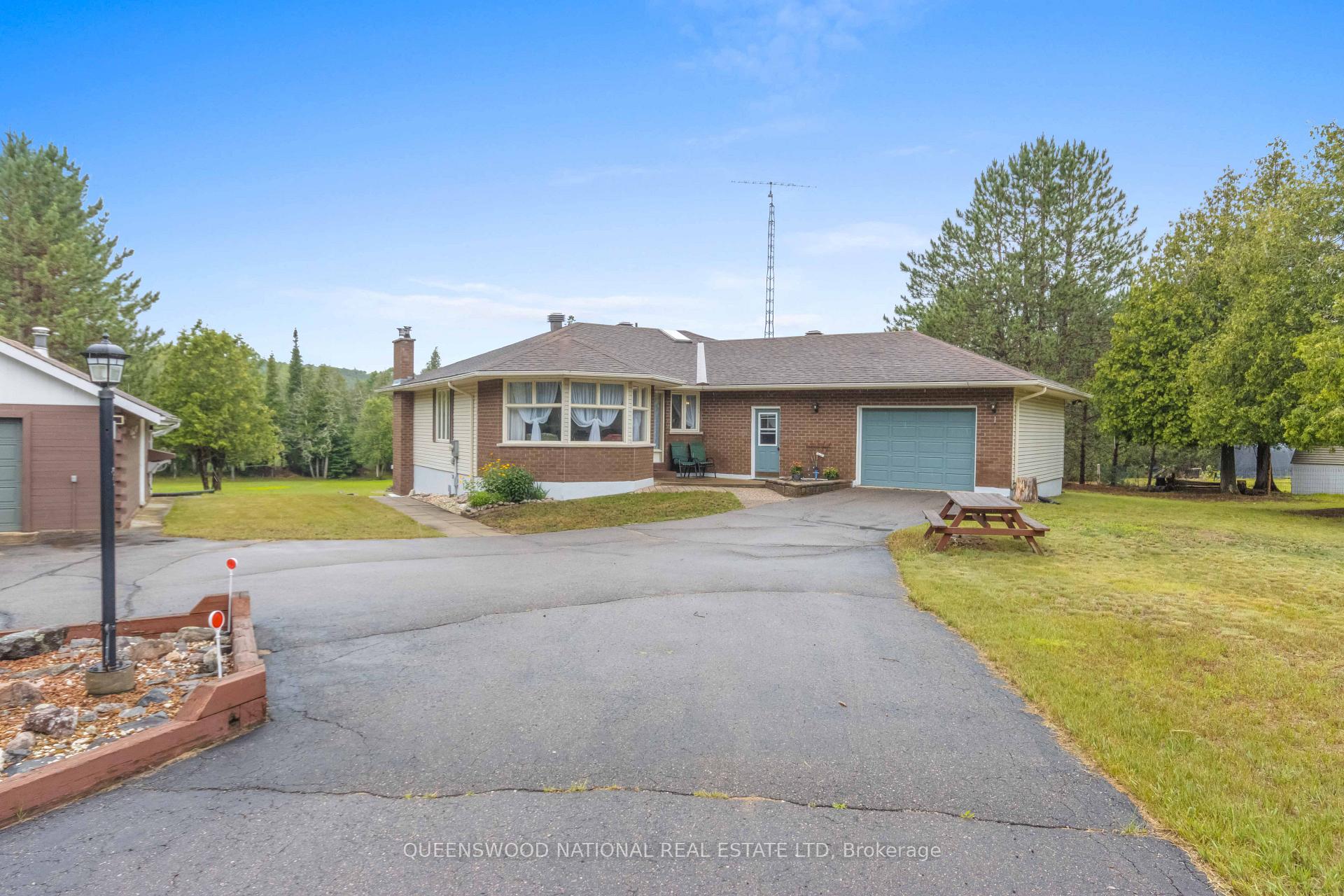 Photo of 7424 River Road