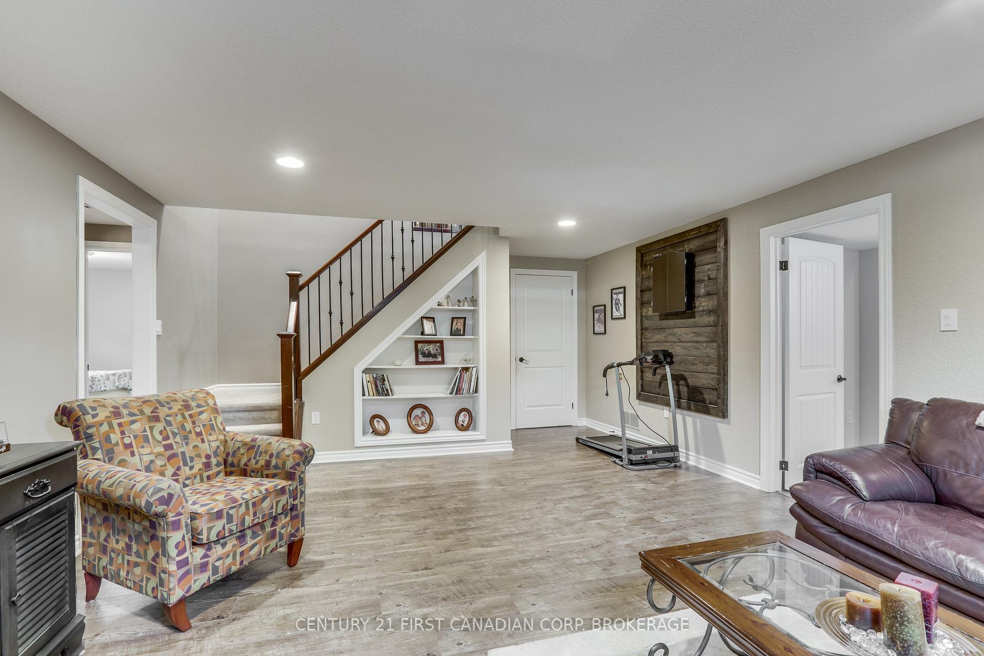 Photo 6 of 76 Sloan Drive, Zorra, Thamesford — HOMEH