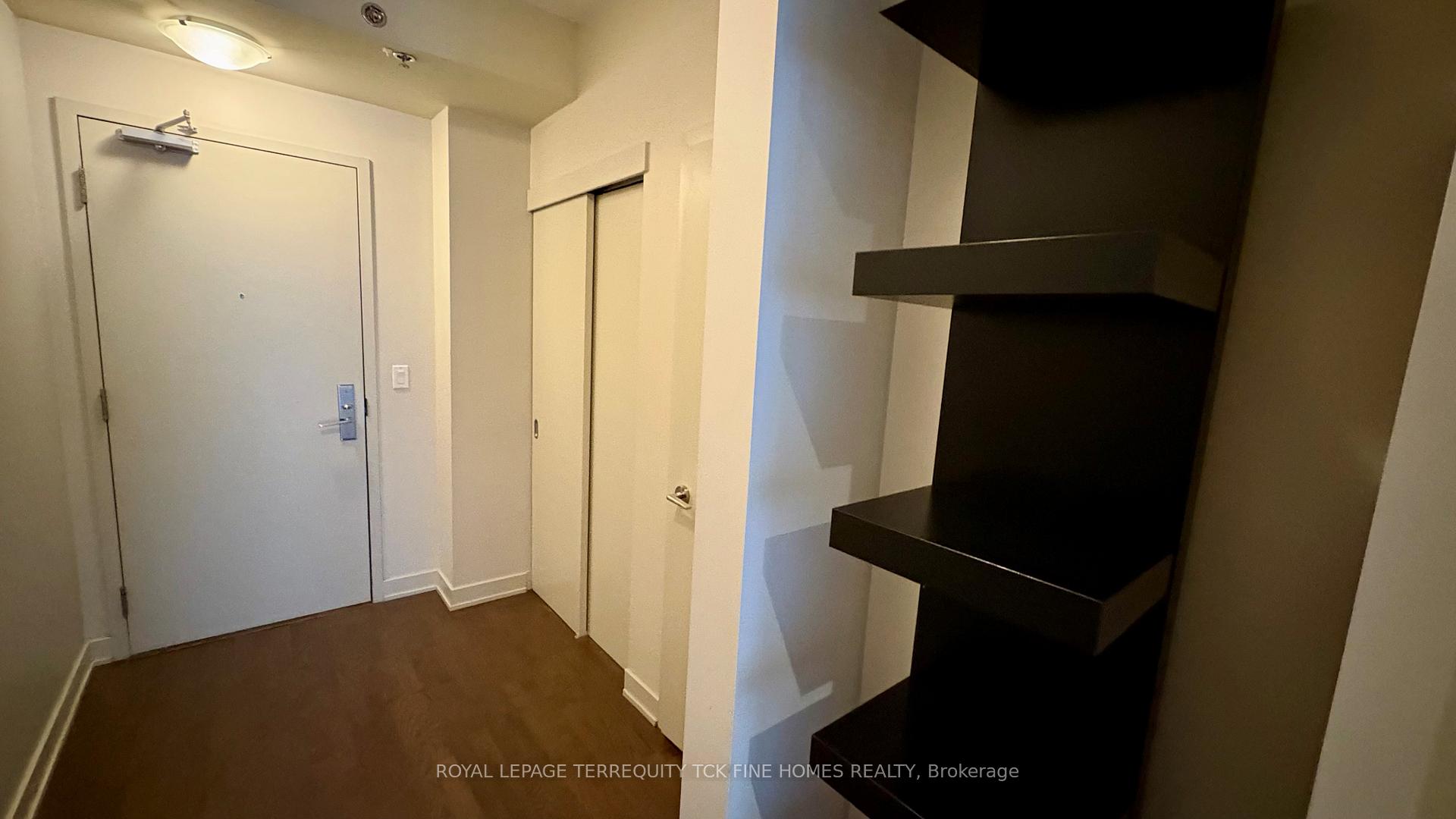 Photo 15 of Unit 707, 21 Nelson Street, Toronto, Waterfront Communities — HOMEH