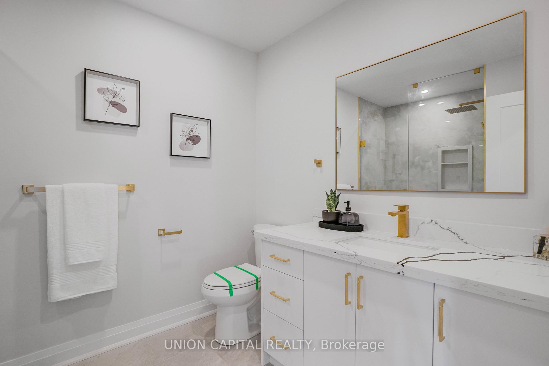 Photo 29 of 45 Chilmar Crescent, Vaughan, Uplands — HOMEH