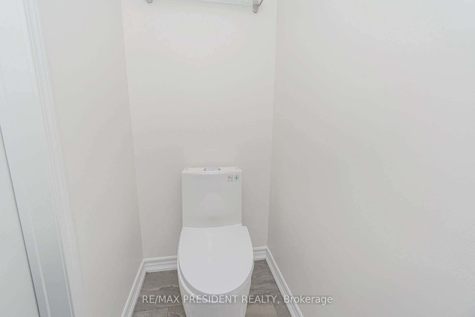 Photo 13 of 162 Albright Road, Brampton, Fletcher's Creek Village — HOMEH