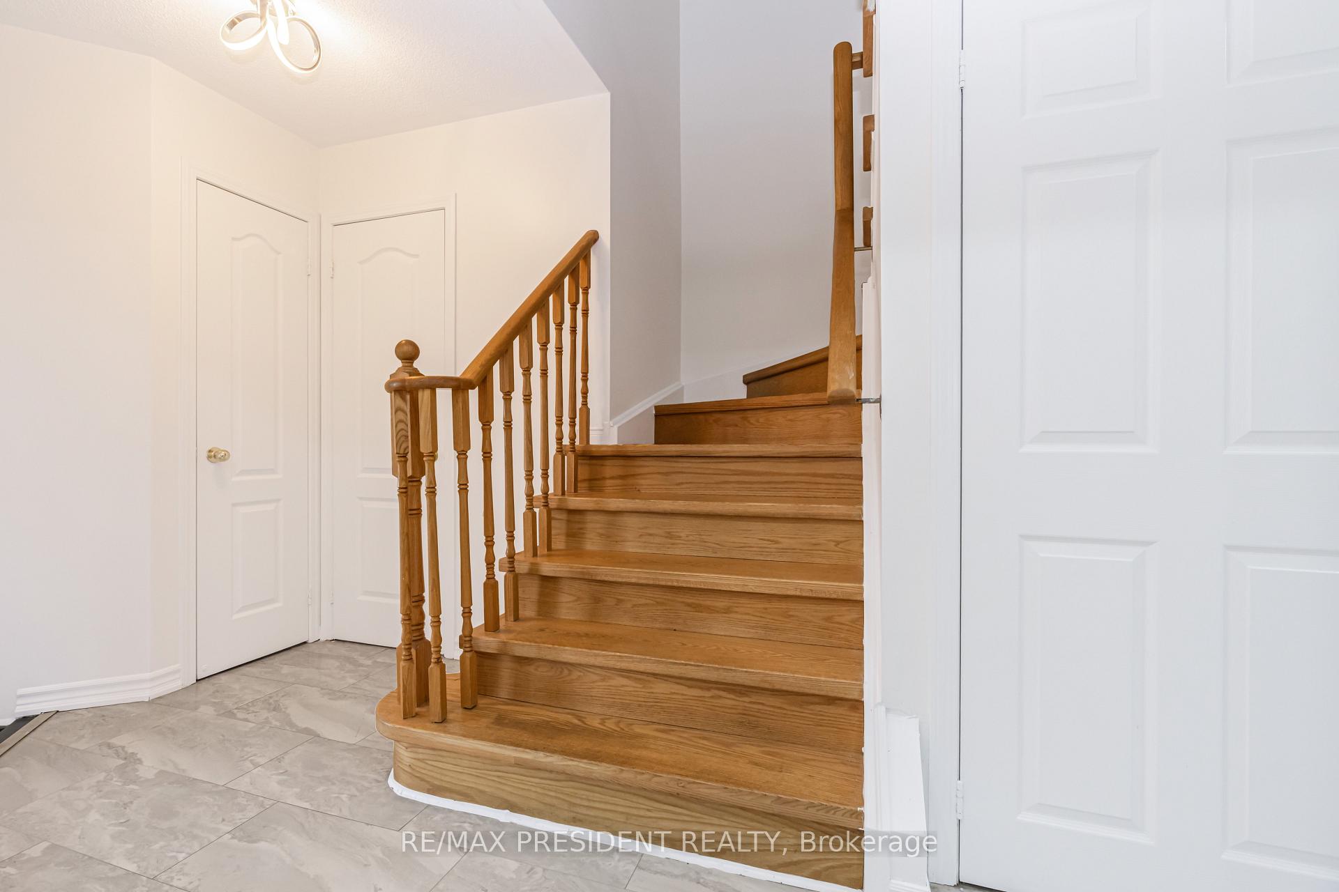 Photo 17 of 162 Albright Road, Brampton, Fletcher's Creek Village — HOMEH