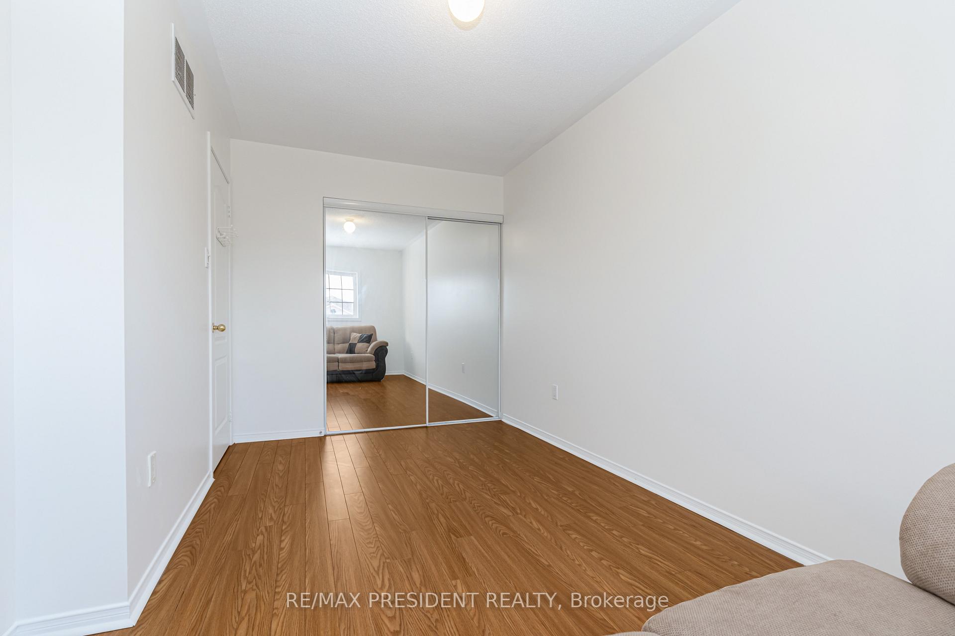 Photo 22 of 162 Albright Road, Brampton, Fletcher's Creek Village — HOMEH