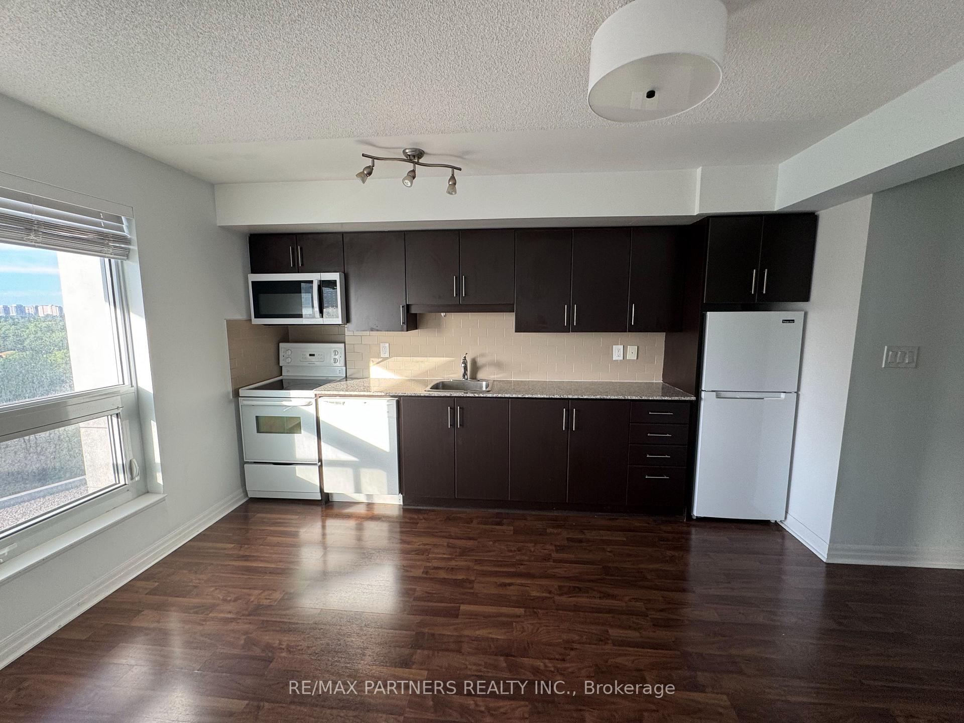 Photo 5 of Unit 804, 30 Herons Hill Way, North York, Henry Farm — HOMEH