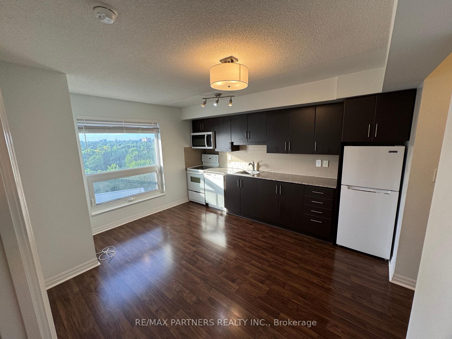 Photo 6 of Unit 804, 30 Herons Hill Way, North York, Henry Farm — HOMEH