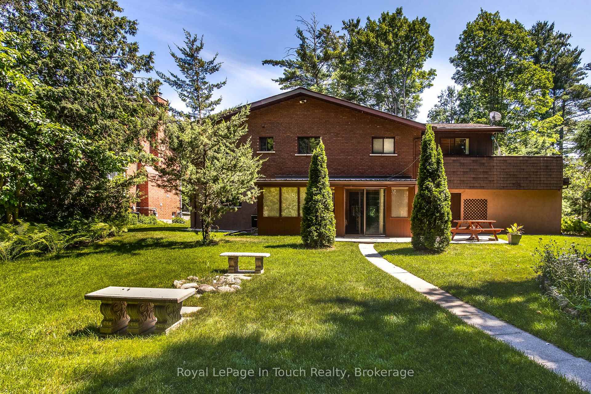 Photo 3 of 12 Lincoln Avenue, Tiny, Rural Tiny — HOMEH