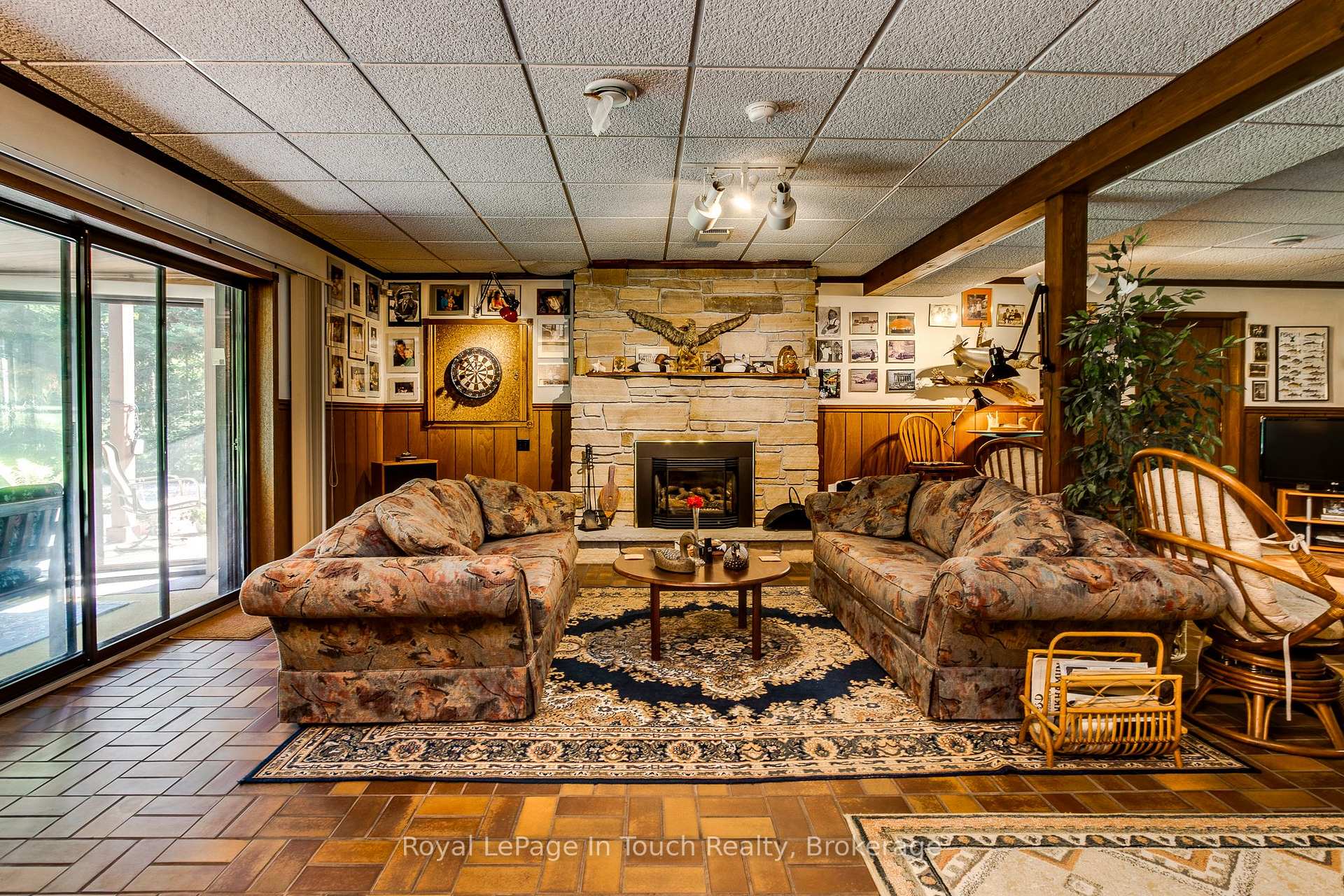 Photo 9 of 12 Lincoln Avenue, Tiny, Rural Tiny — HOMEH