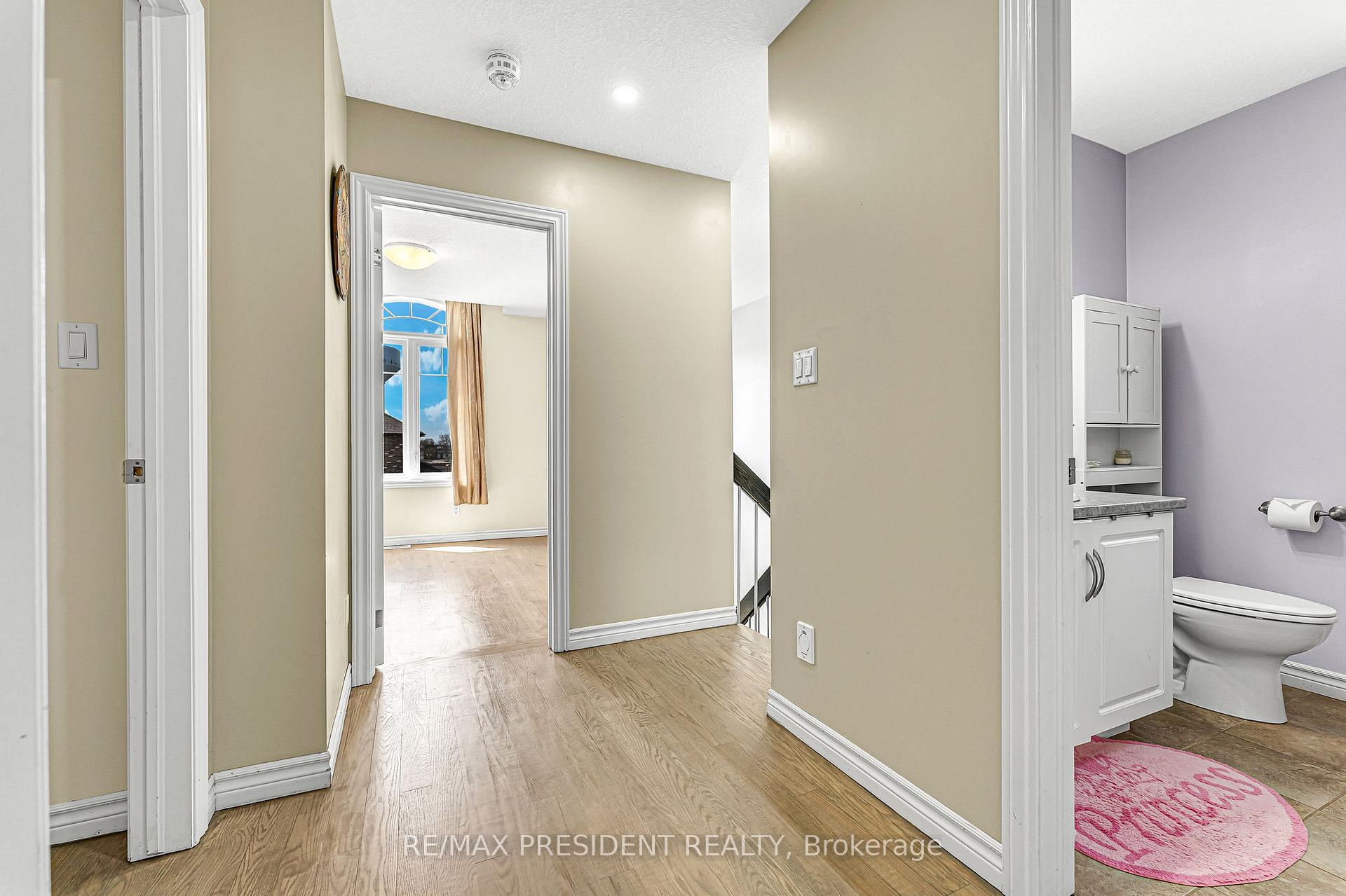 Photo 7 of 573 Forman Avenue, Stratford — HOMEH