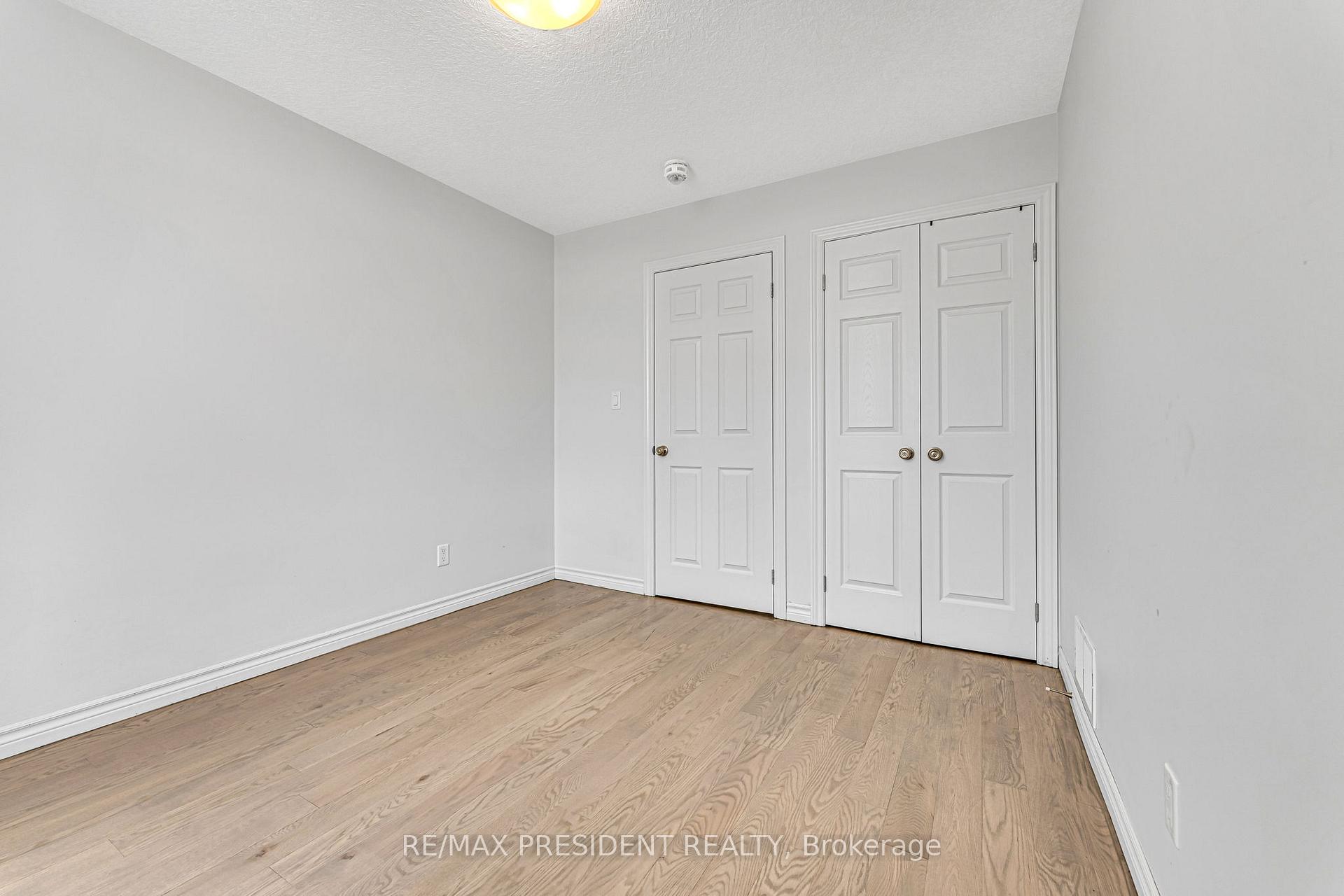 Photo 9 of 573 Forman Avenue, Stratford — HOMEH