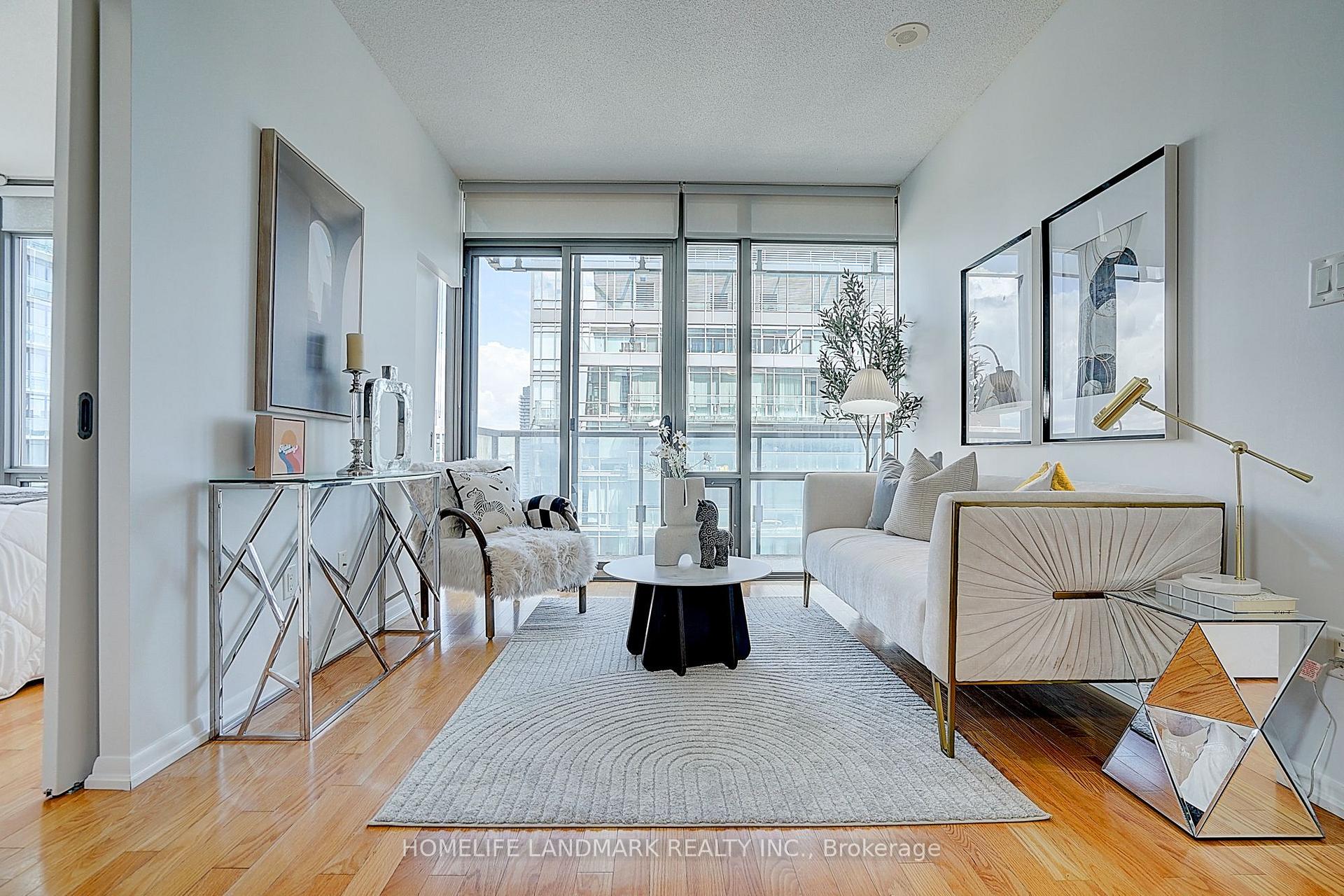 Photo 10 of Unit 3301, 38 Grenville Street, Toronto, Bay Street Corridor — HOMEH