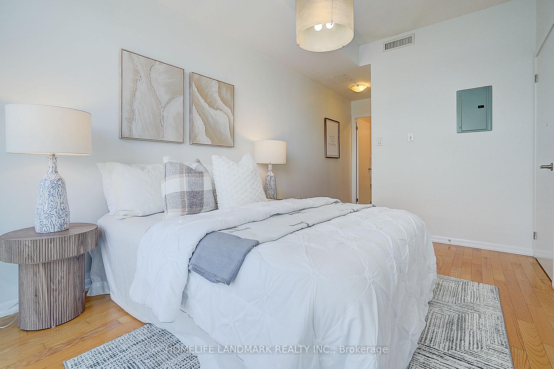 Photo 18 of Unit 3301, 38 Grenville Street, Toronto, Bay Street Corridor — HOMEH