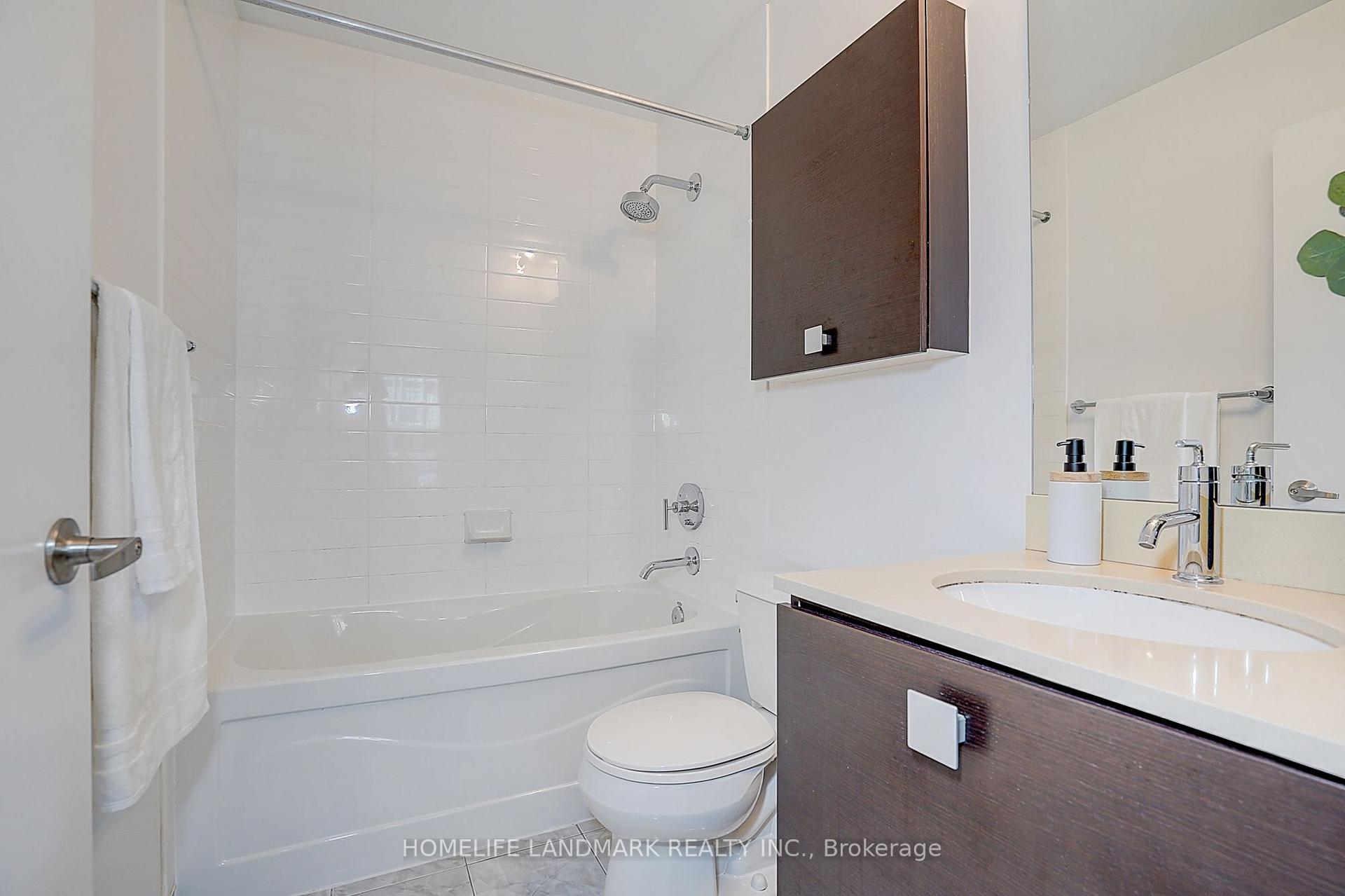 Photo 21 of Unit 3301, 38 Grenville Street, Toronto, Bay Street Corridor — HOMEH