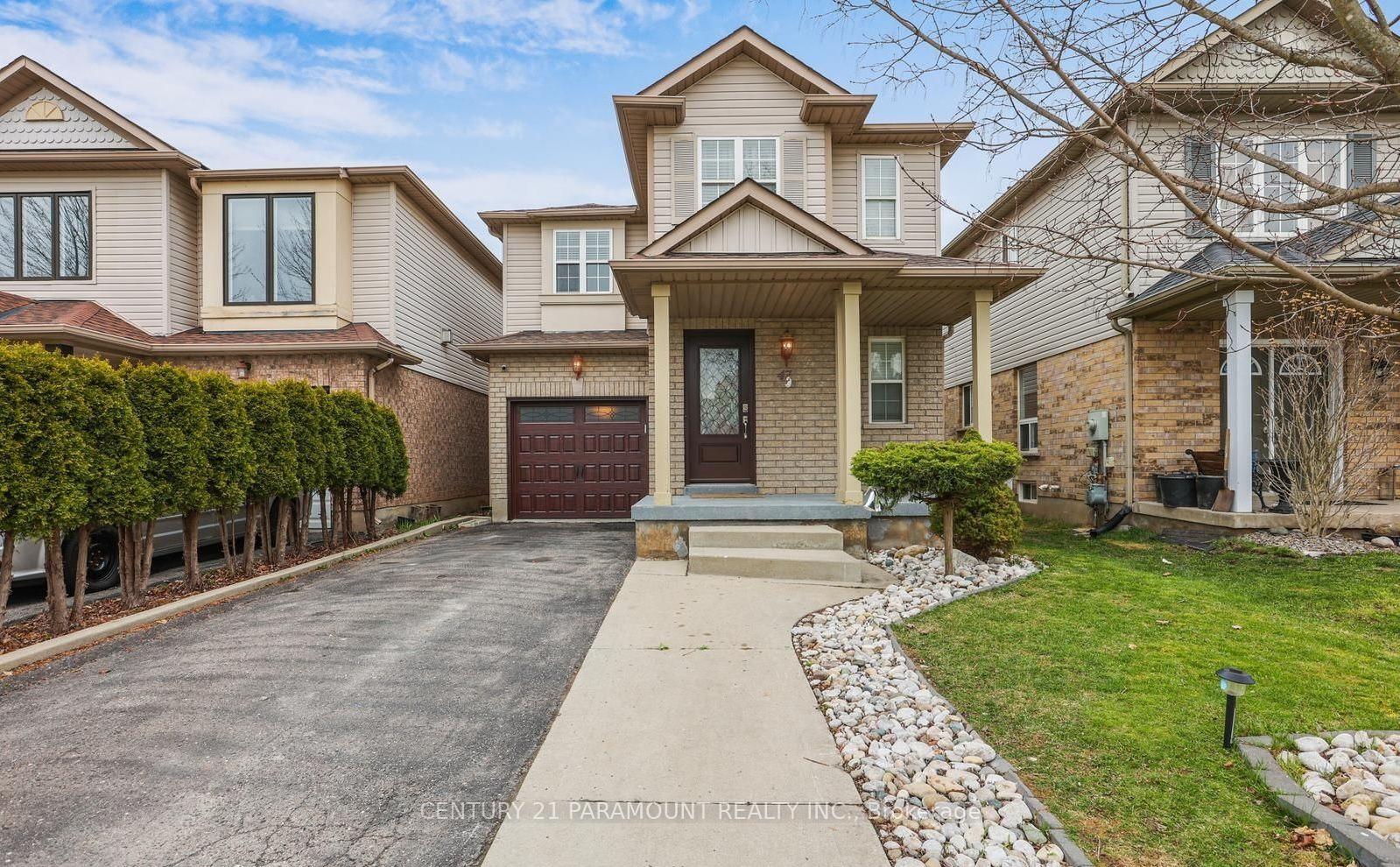 Photo 2 of 47 Flockhart Road N, Cambridge, Little's Corners — HOMEH