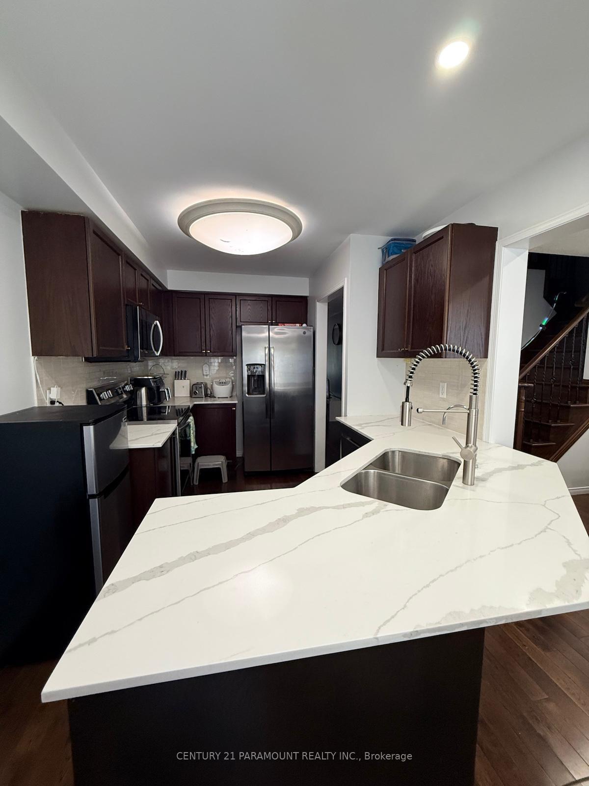 Photo 4 of 47 Flockhart Road N, Cambridge, Little's Corners — HOMEH