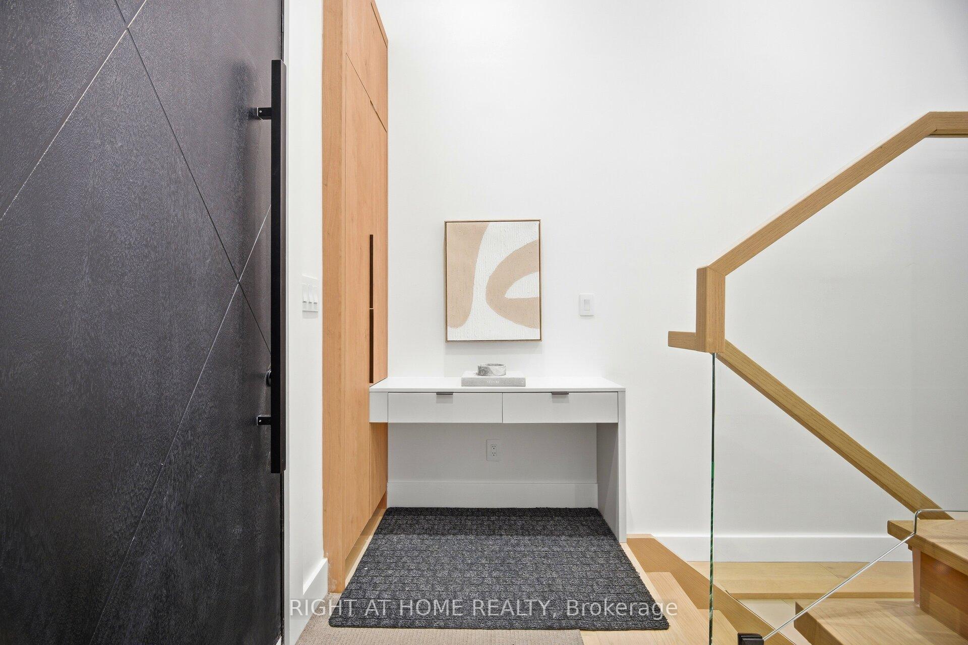 Photo 34 of 287 Valermo Drive, Etobicoke, Alderwood — HOMEH