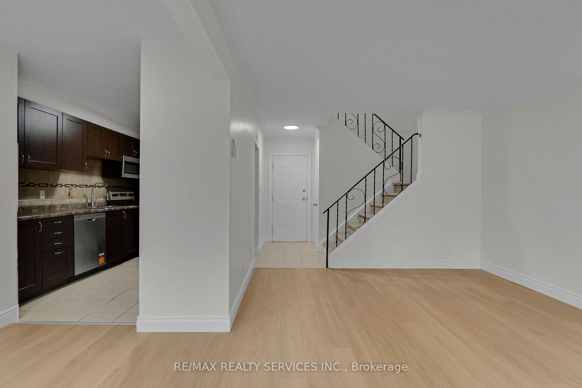 Photo 43 of Unit 8, 1140 Tavistock Drive, Burlington, Mountainside — HOMEH