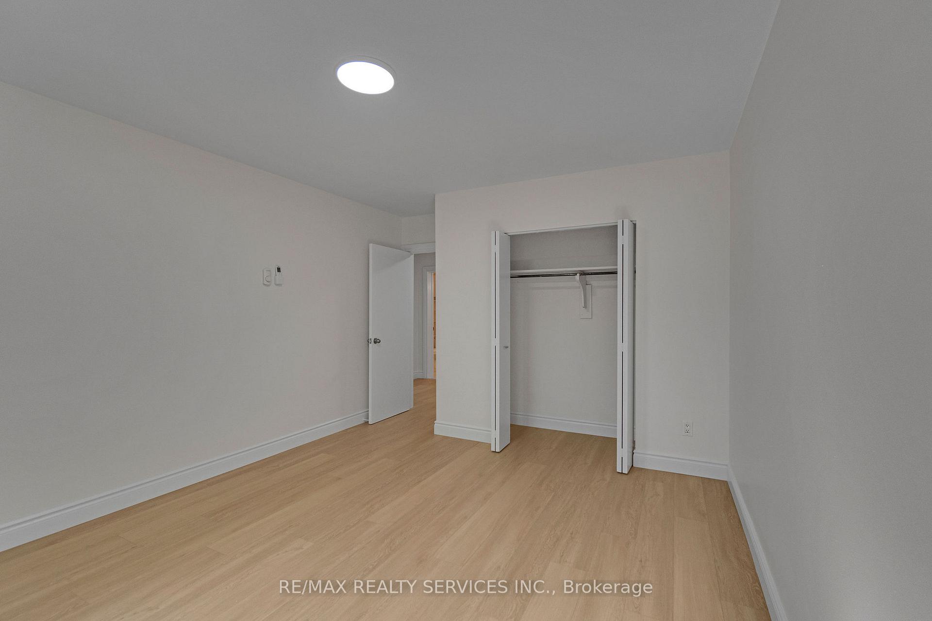 Photo 51 of Unit 8, 1140 Tavistock Drive, Burlington, Mountainside — HOMEH
