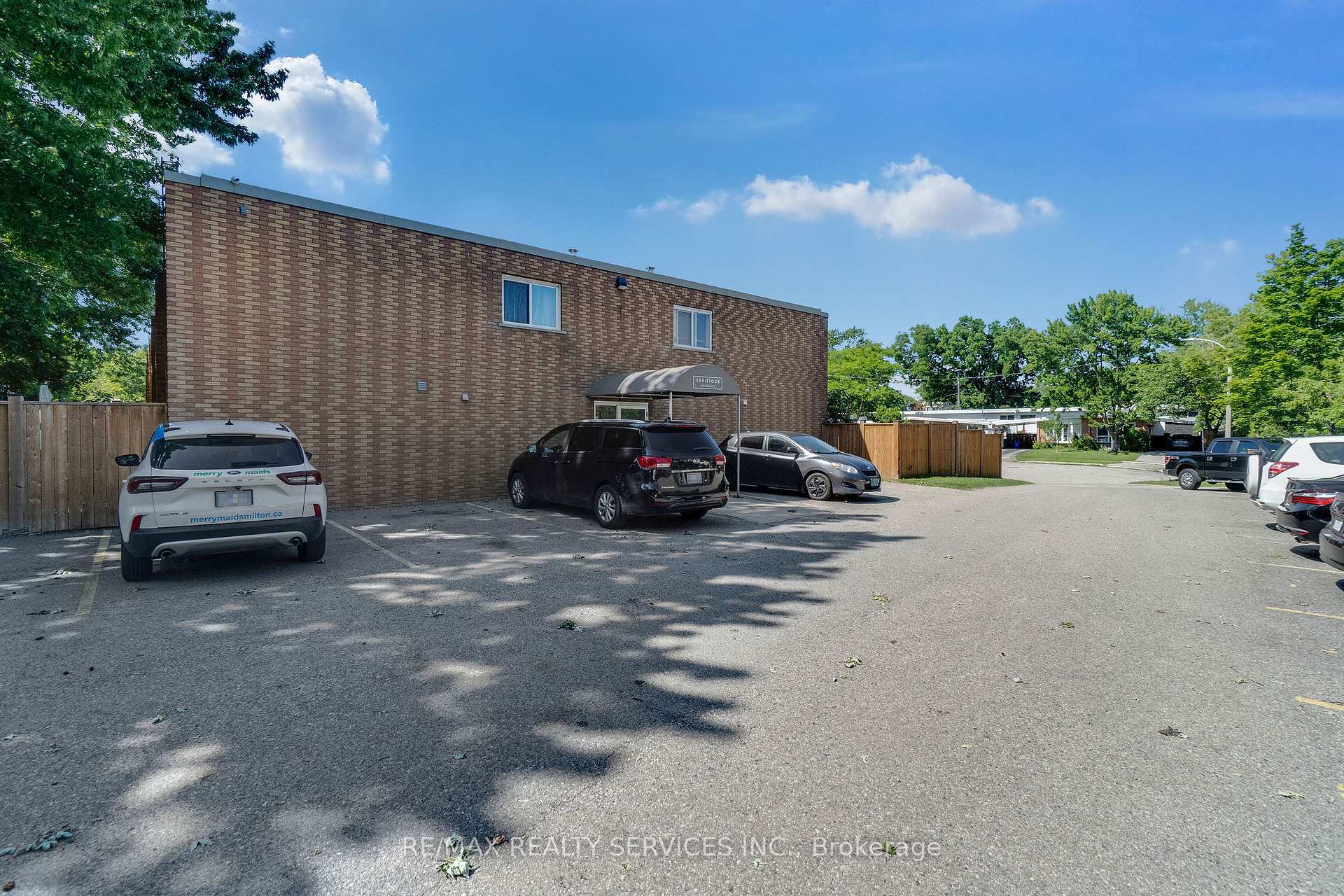 Photo 62 of Unit 8, 1140 Tavistock Drive, Burlington, Mountainside — HOMEH