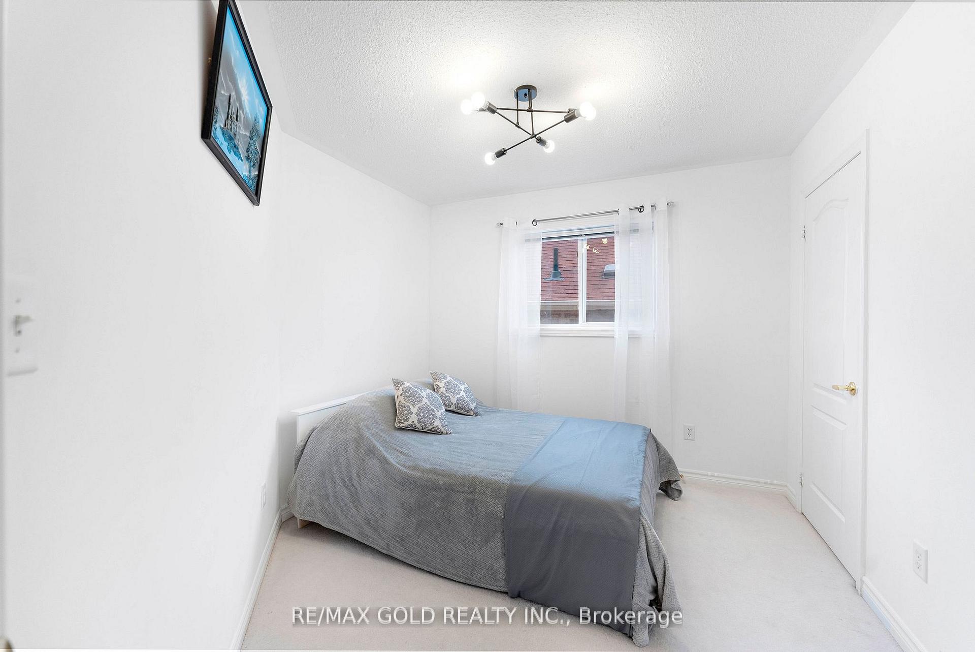Photo 18 of 23 Pathmaster Road, Brampton, Brampton East — HOMEH
