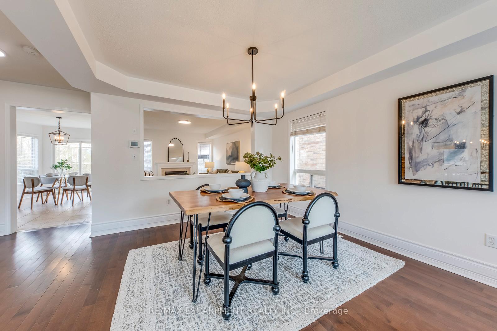 Photo 7 of 5811 Page Crescent, Burlington, Orchard — HOMEH