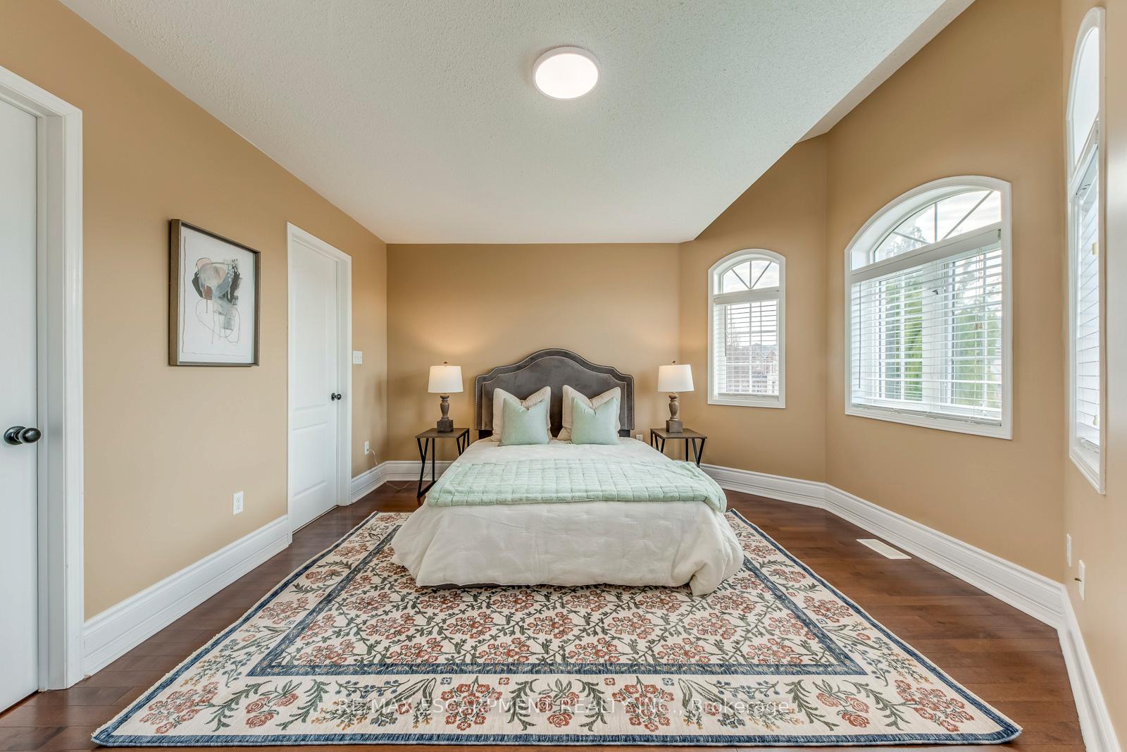Photo 34 of 5811 Page Crescent, Burlington, Orchard — HOMEH