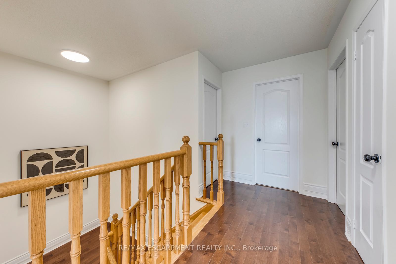 Photo 38 of 5811 Page Crescent, Burlington, Orchard — HOMEH