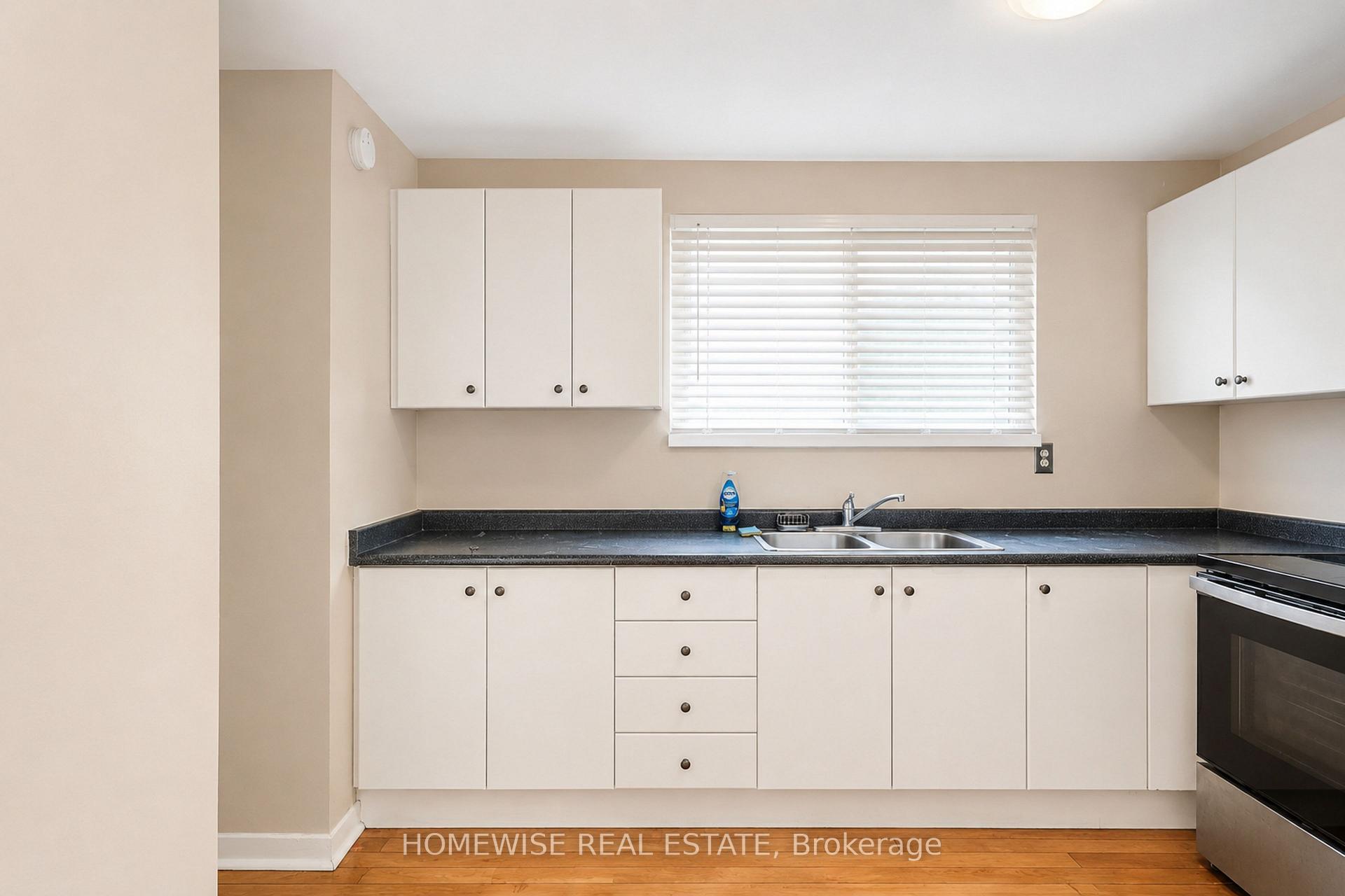 Photo 61 of Unit 33, 1350 Winding Trail, Mississauga, Applewood — HOMEH