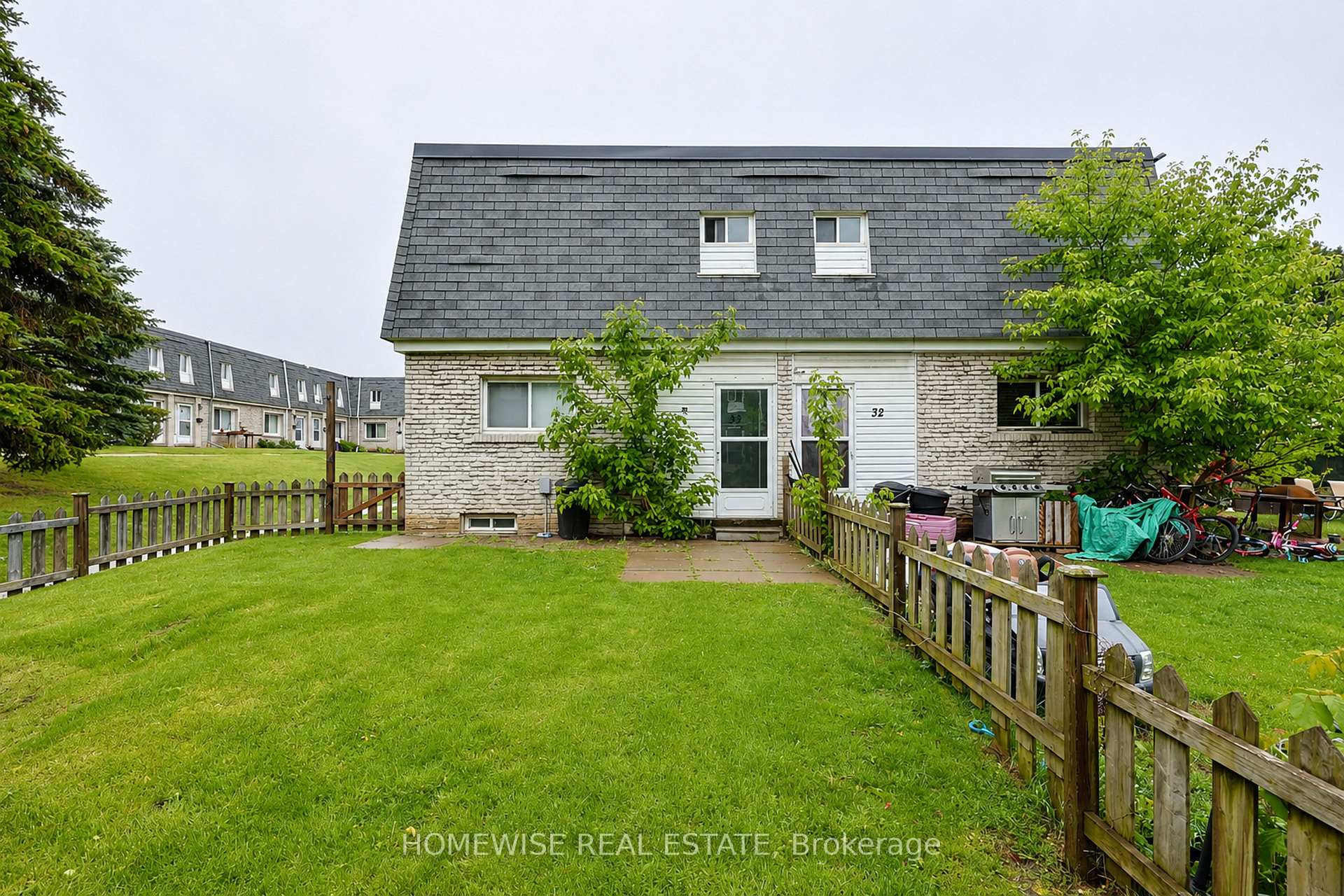 Photo 82 of Unit 33, 1350 Winding Trail, Mississauga, Applewood — HOMEH