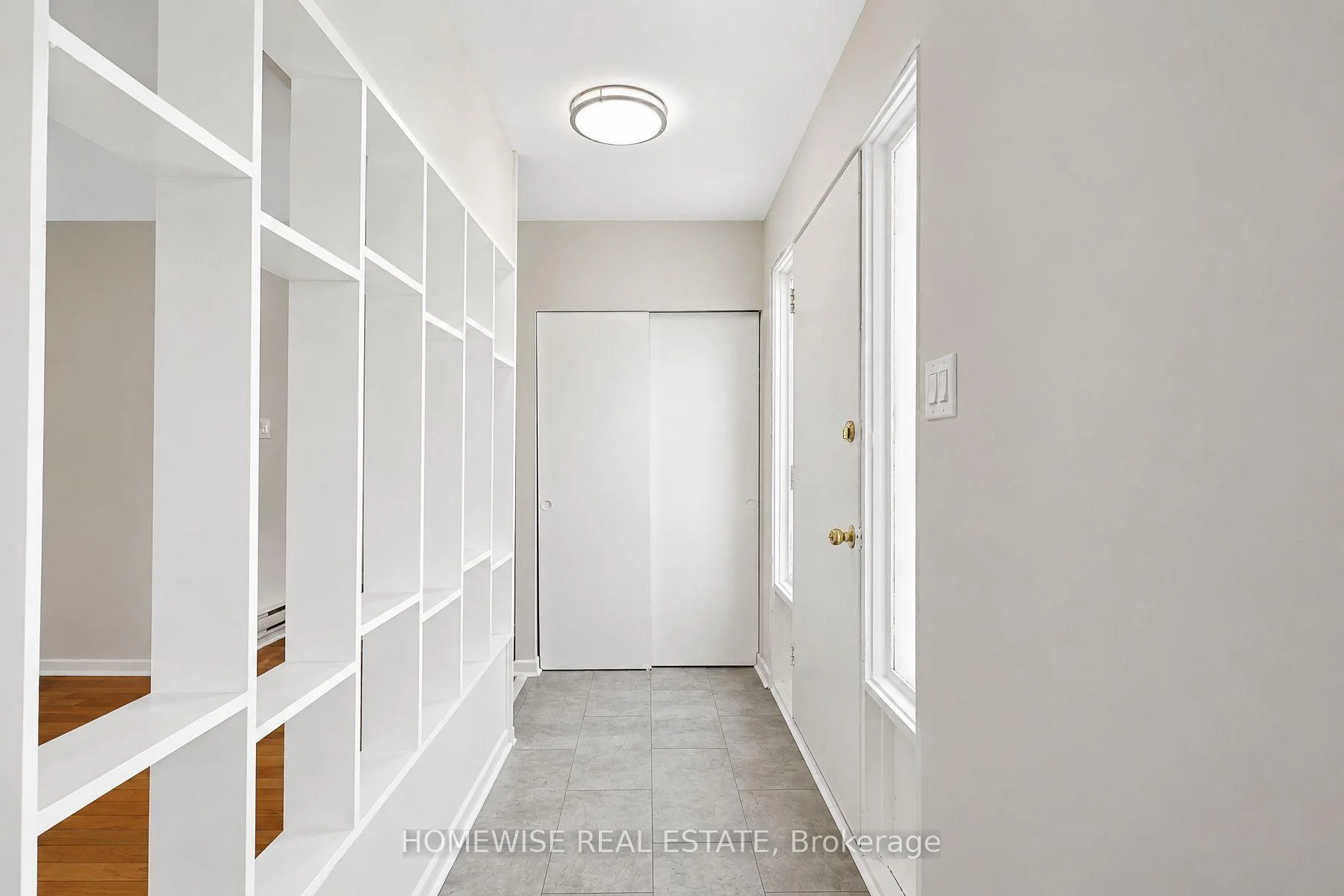Photo 2 of Unit 33, 1350 Winding Trail, Mississauga, Applewood — HOMEH