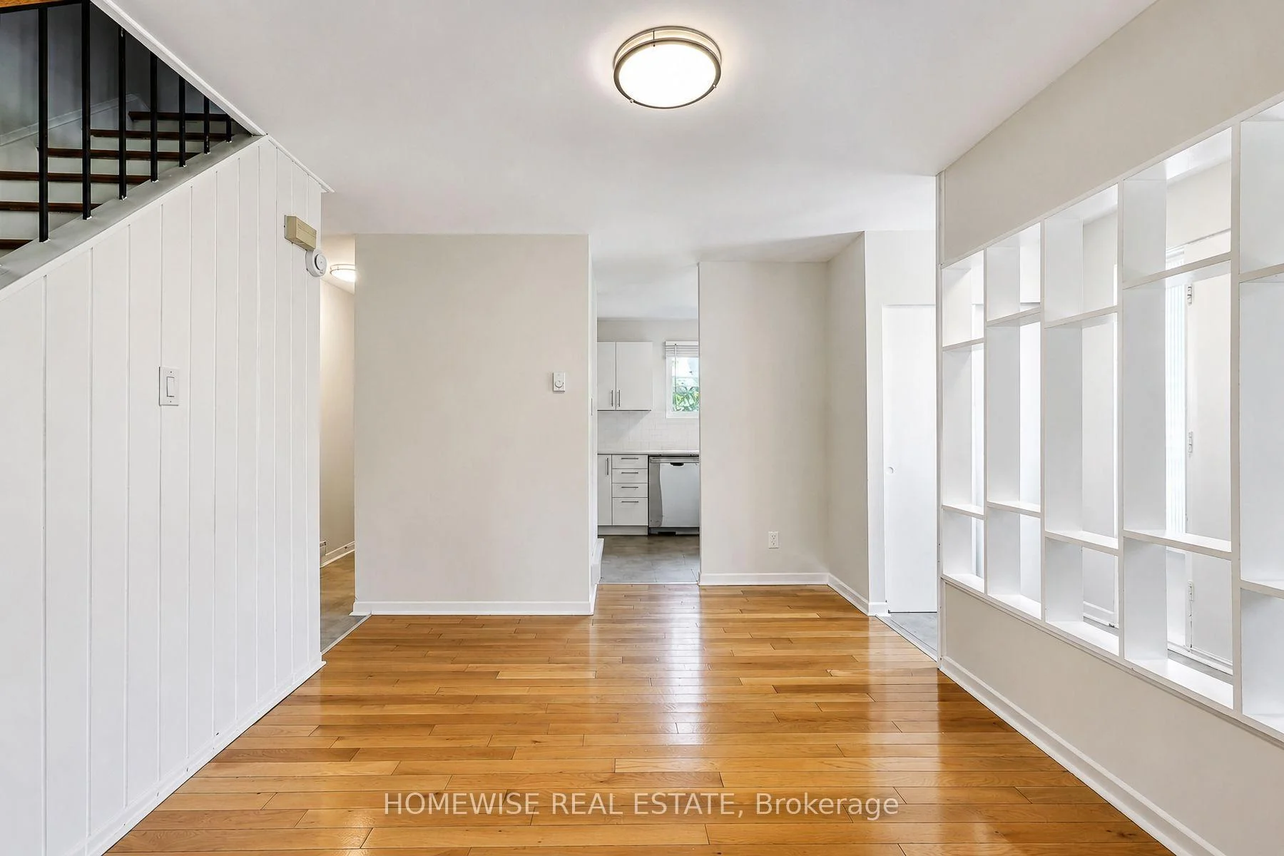 Photo 10 of Unit 33, 1350 Winding Trail, Mississauga, Applewood — HOMEH