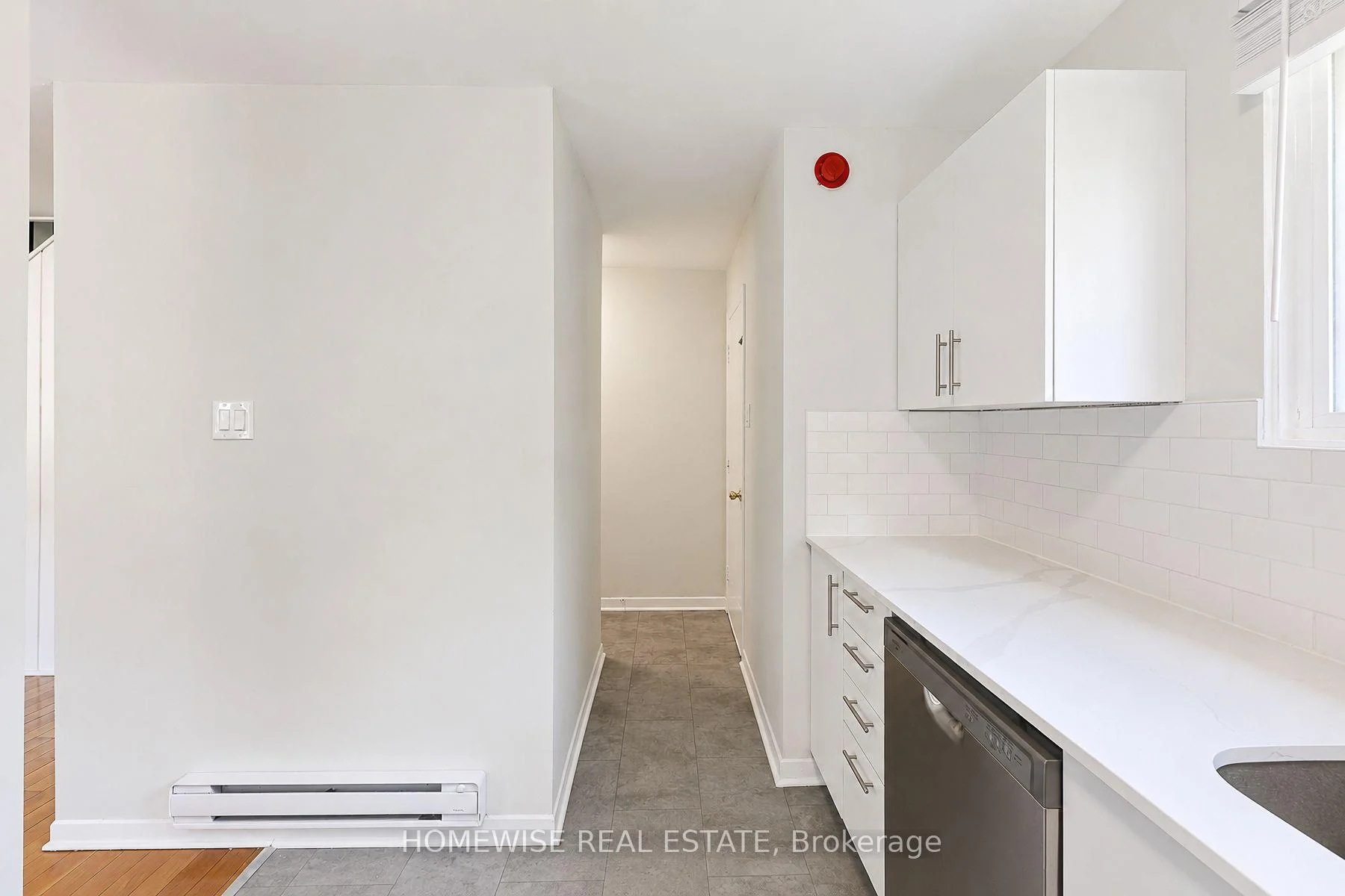 Photo 14 of Unit 33, 1350 Winding Trail, Mississauga, Applewood — HOMEH