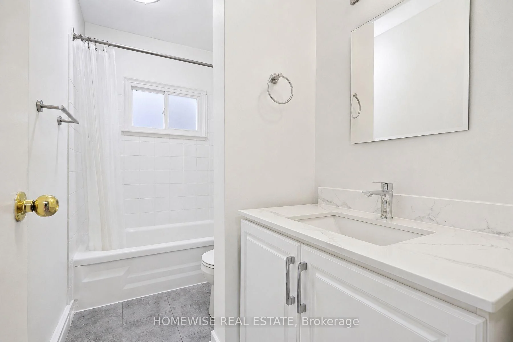 Photo 17 of Unit 33, 1350 Winding Trail, Mississauga, Applewood — HOMEH