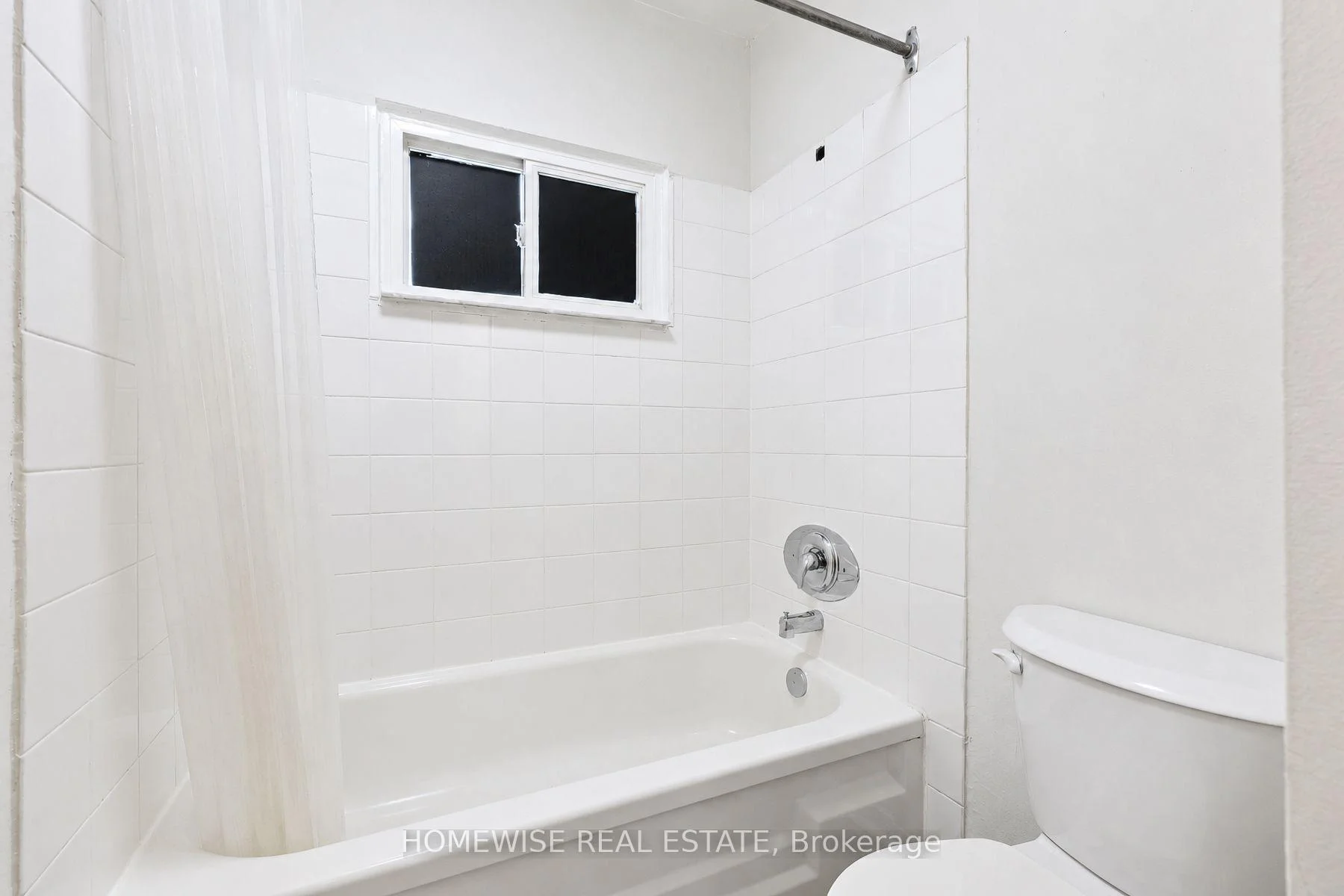 Photo 18 of Unit 33, 1350 Winding Trail, Mississauga, Applewood — HOMEH