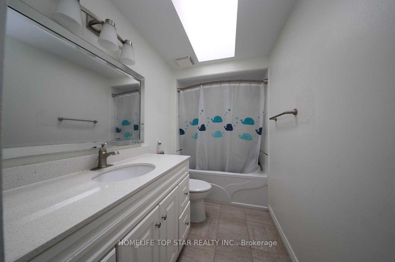Photo 6 of 32 Millington Crescent, Ajax, Central — HOMEH