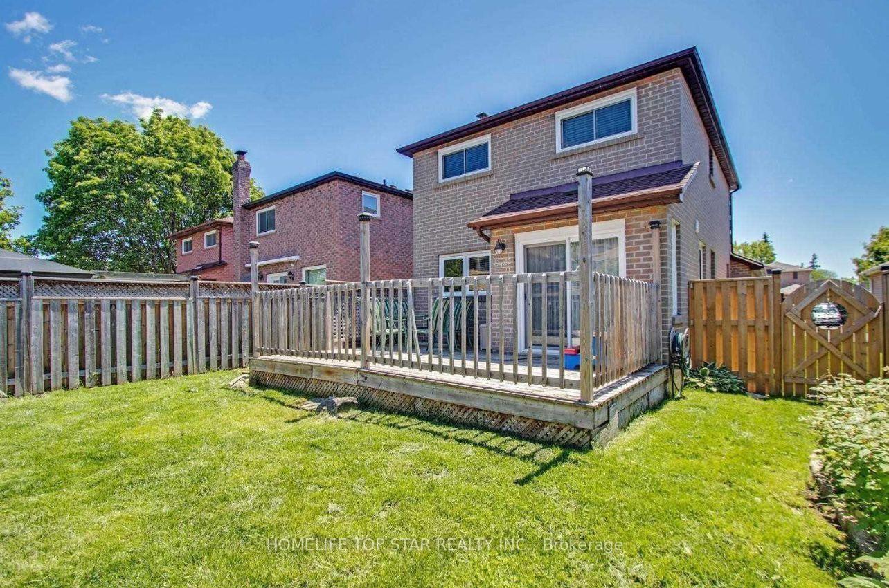 Photo 8 of 32 Millington Crescent, Ajax, Central — HOMEH