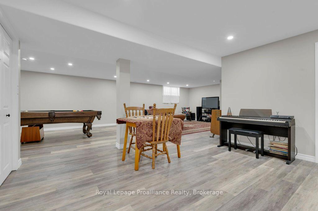 Photo 31 of 31 Hemlock Crescent, Belleville, Belleville Ward — HOMEH