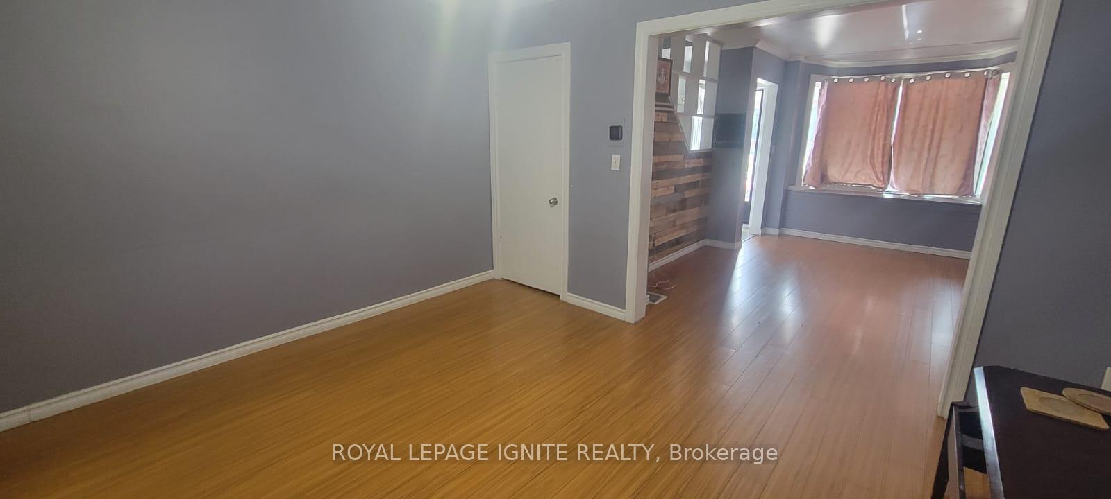 Photo 8 of 1128 Mercer Street, Windsor, Downtown Windsor — HOMEH