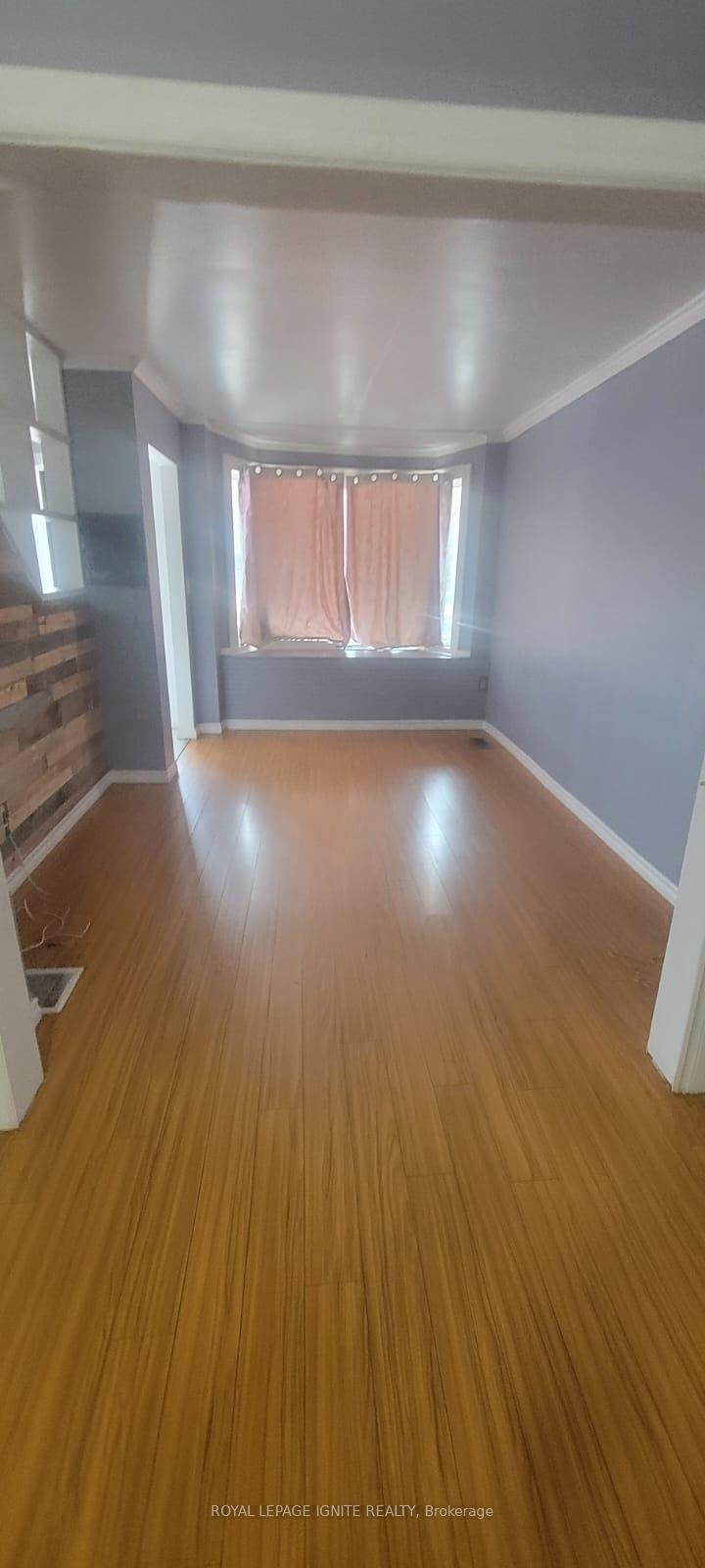 Photo 10 of 1128 Mercer Street, Windsor, Downtown Windsor — HOMEH